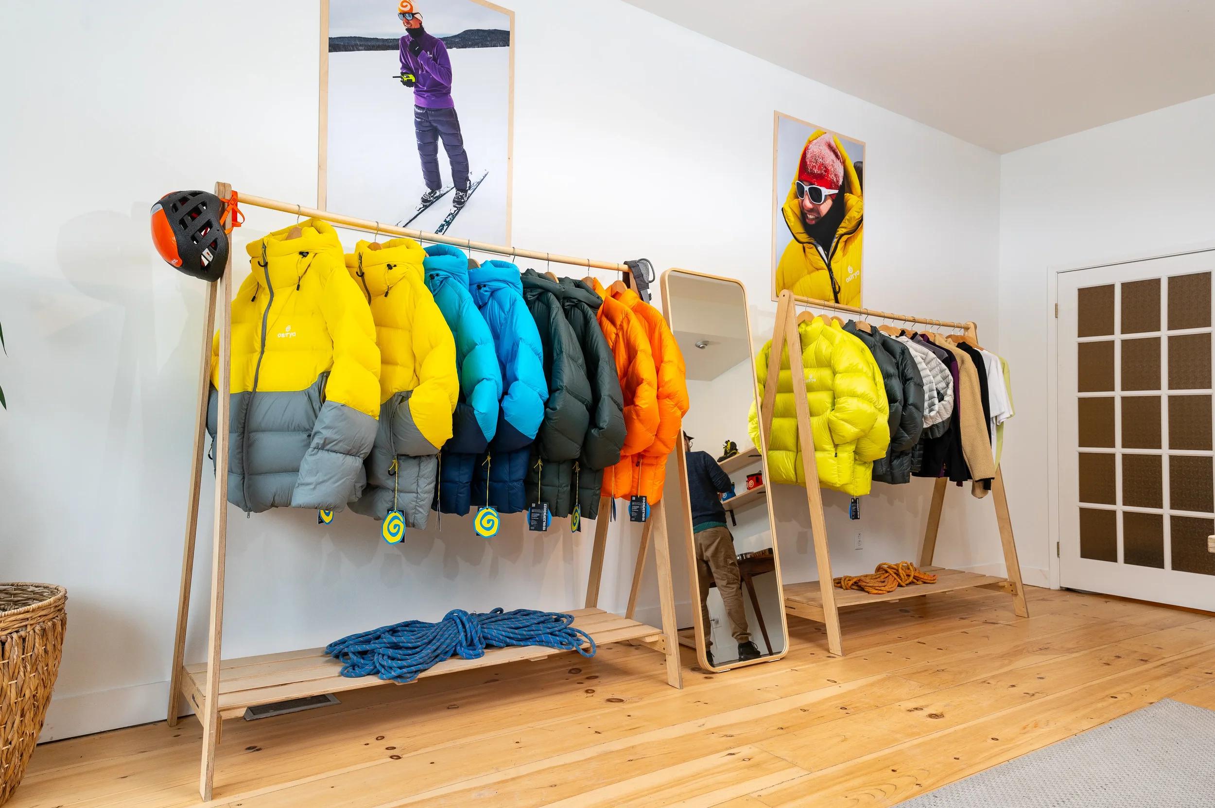 portant vetements boutique amenagement commercial ostrya.webp