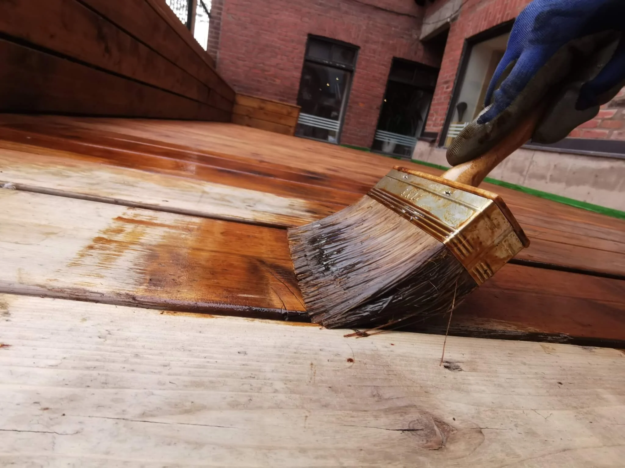 amenagement terrasse exterieure en bois finition huile.jpg