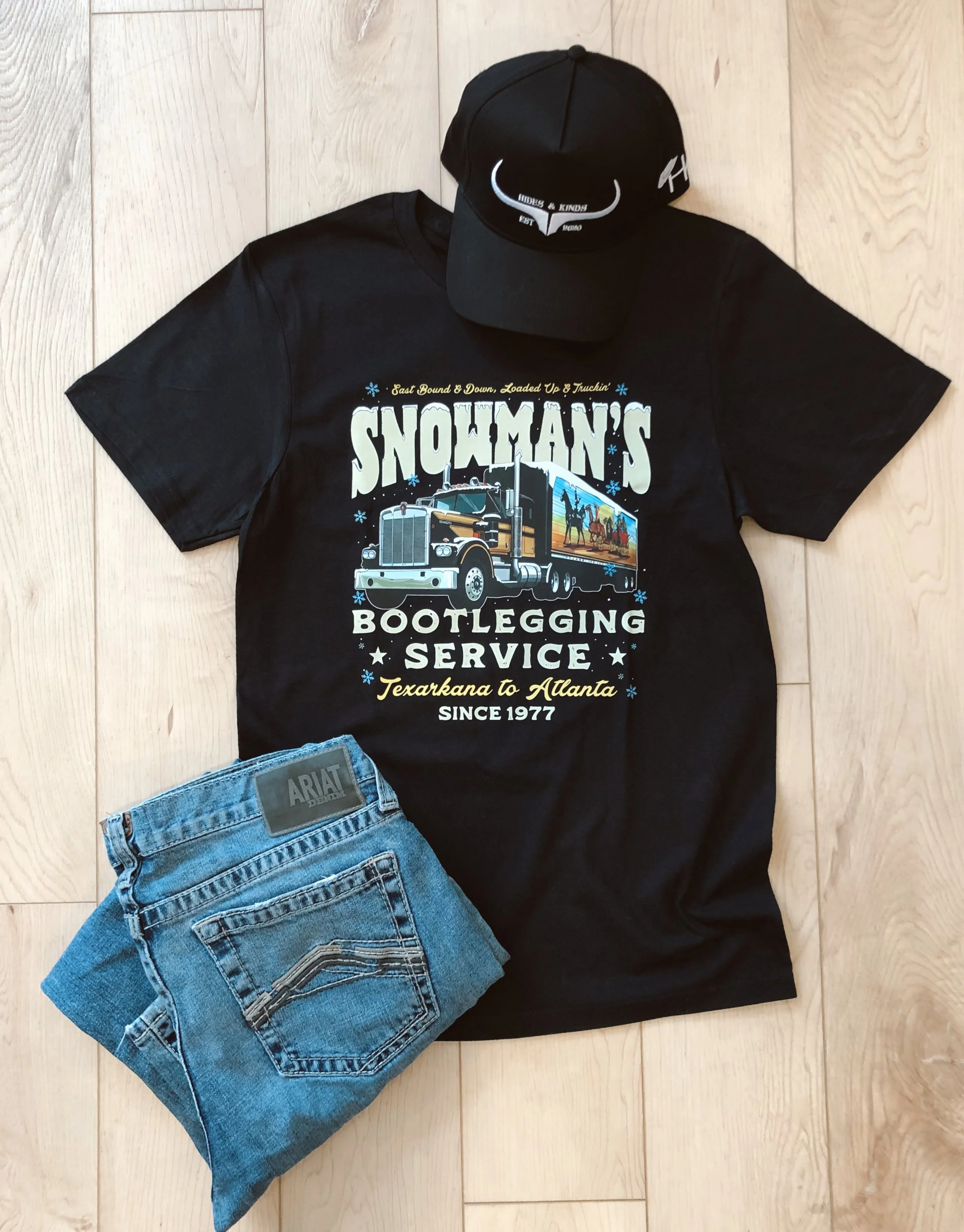 Men's Snowman's Trucking Graphic Tee