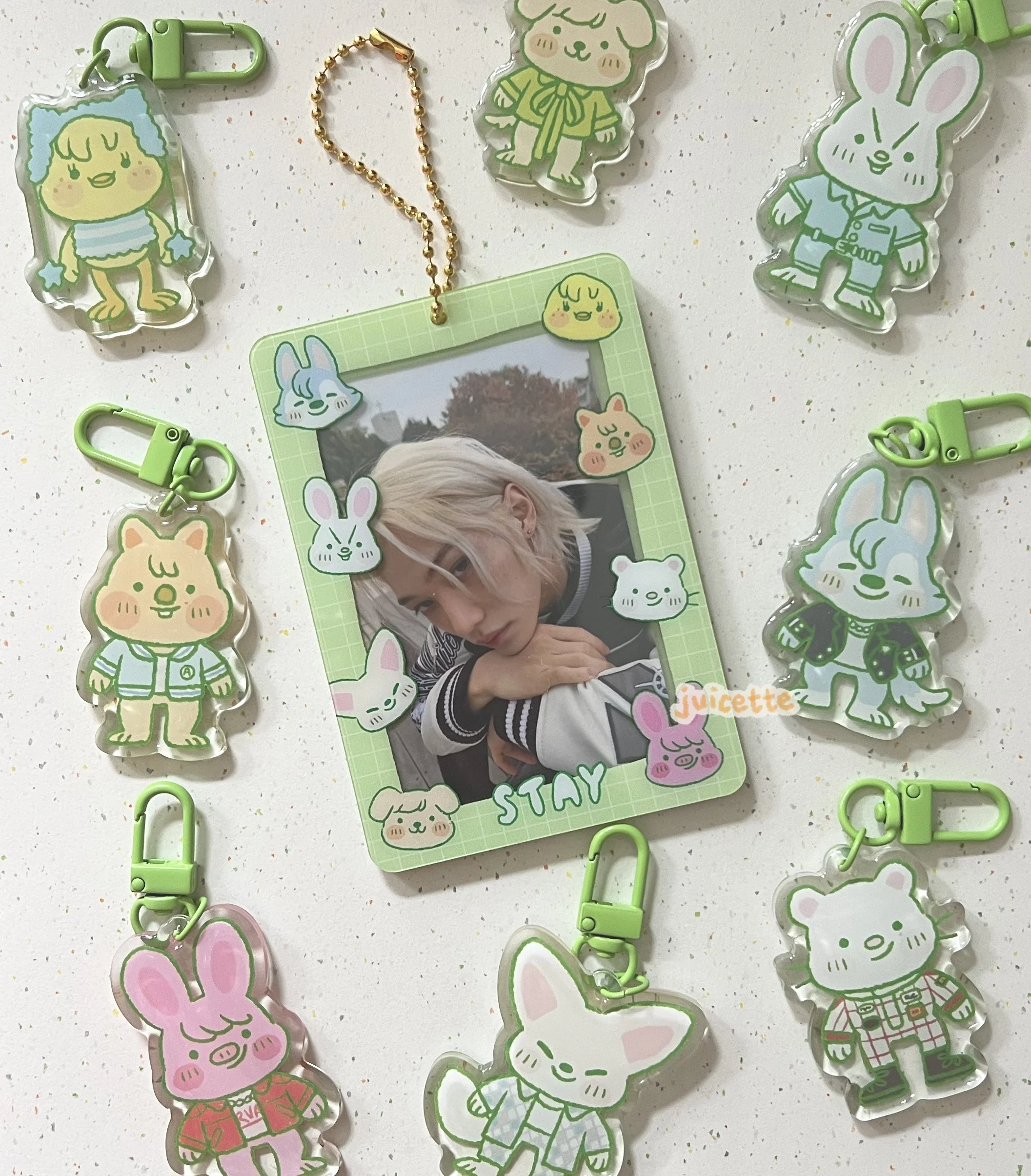 photocard-holder-and-charms.jpg
