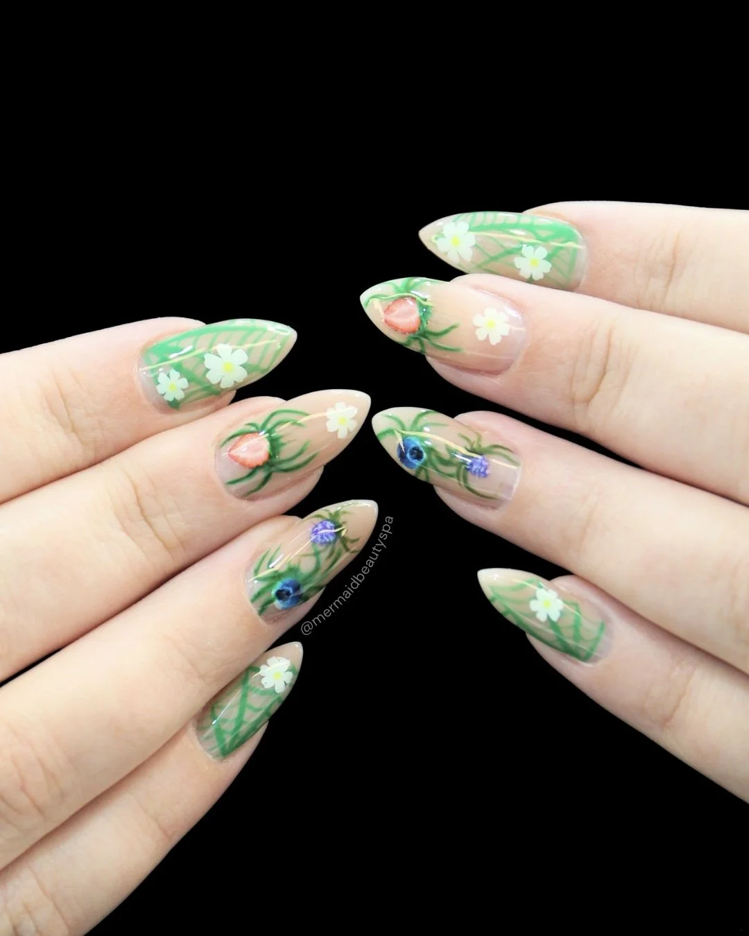 @mermaidbeautyspa - 1.jpg