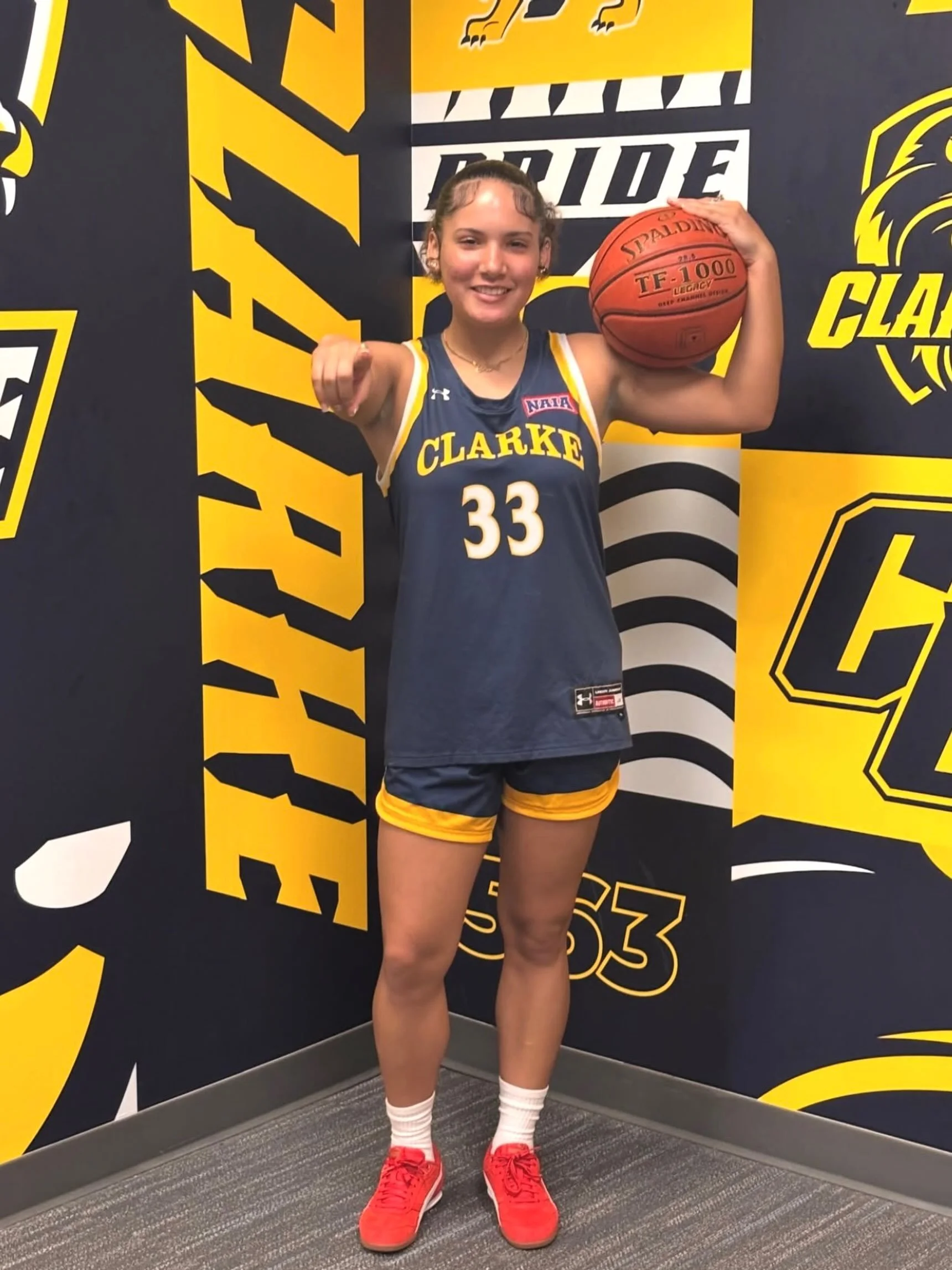 Super Shoutout &lsquo;27 Alexis Tinner on receiving an offer from Clarke University! Hardwork and perseverance paid off, your HawksFam is big PROUD! #HardWorkAintEz #HawksFam