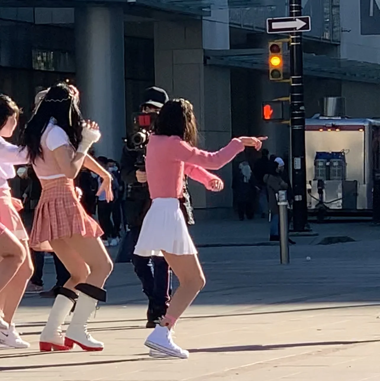 Lead Dancer, GrayV Dance group