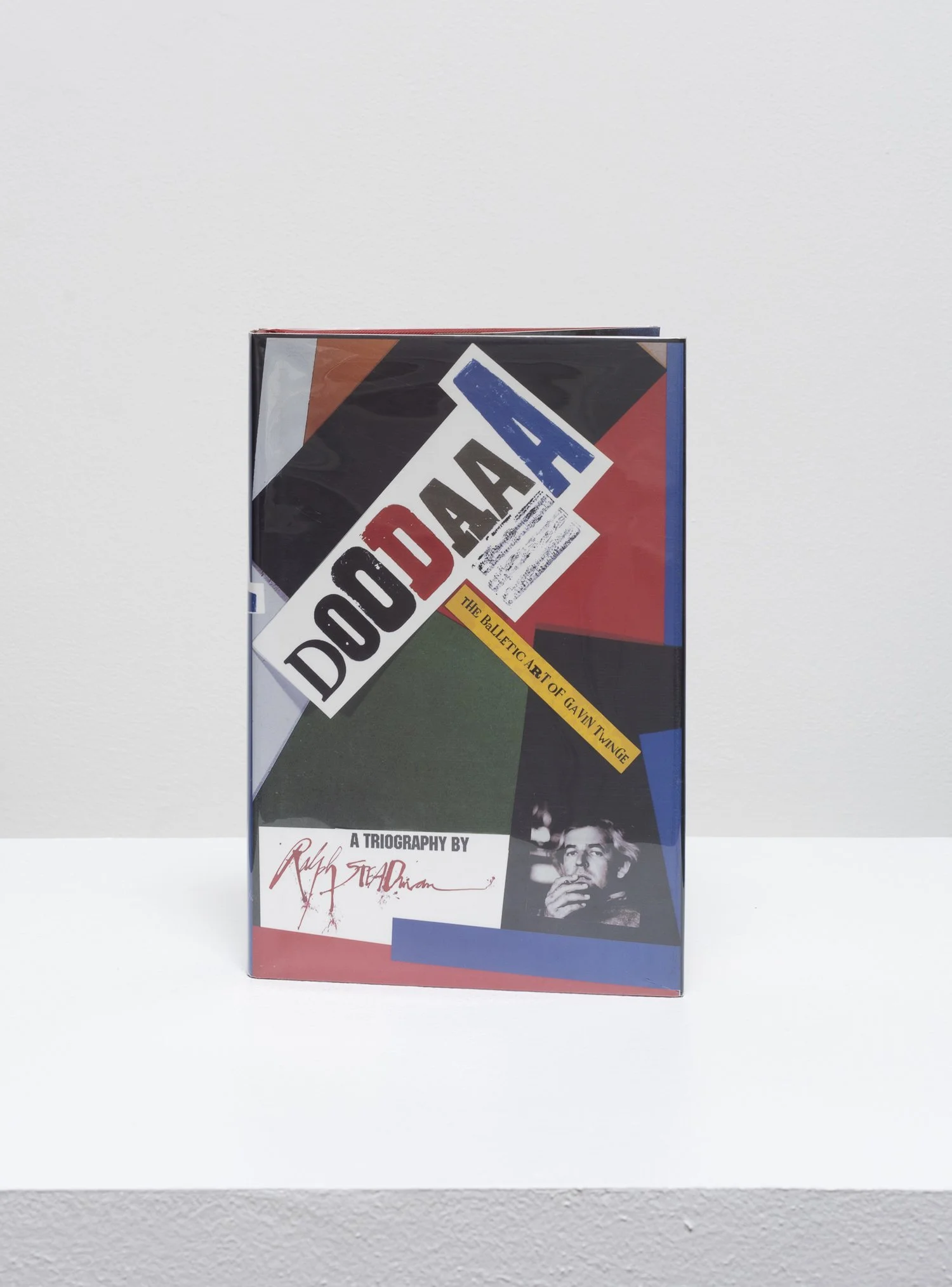 Doodaaa: The Balletic Art of Gavin Twinge by Ralph Steadman