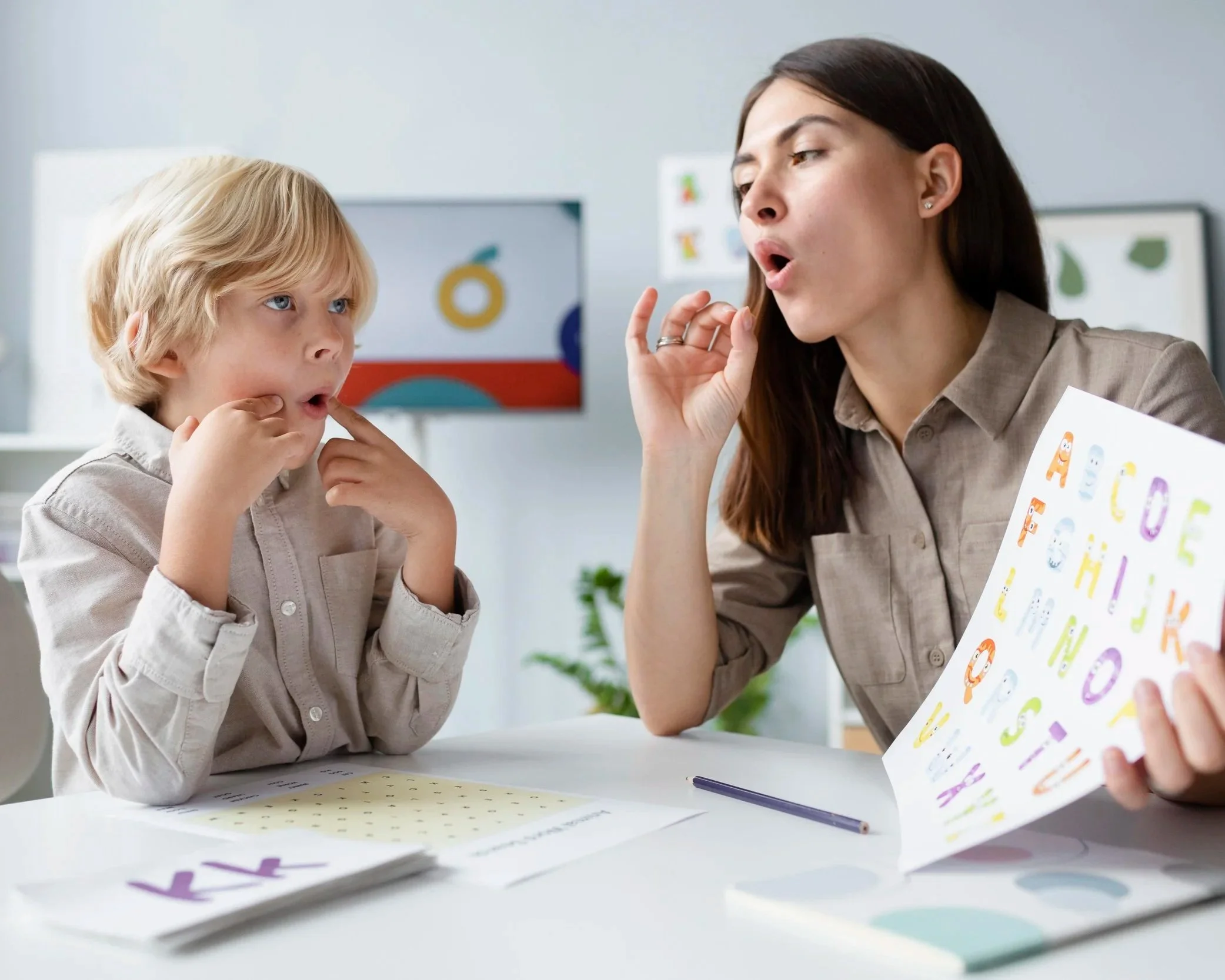 Occupational Therapy vs Speech Therapy: What’s the Difference ...