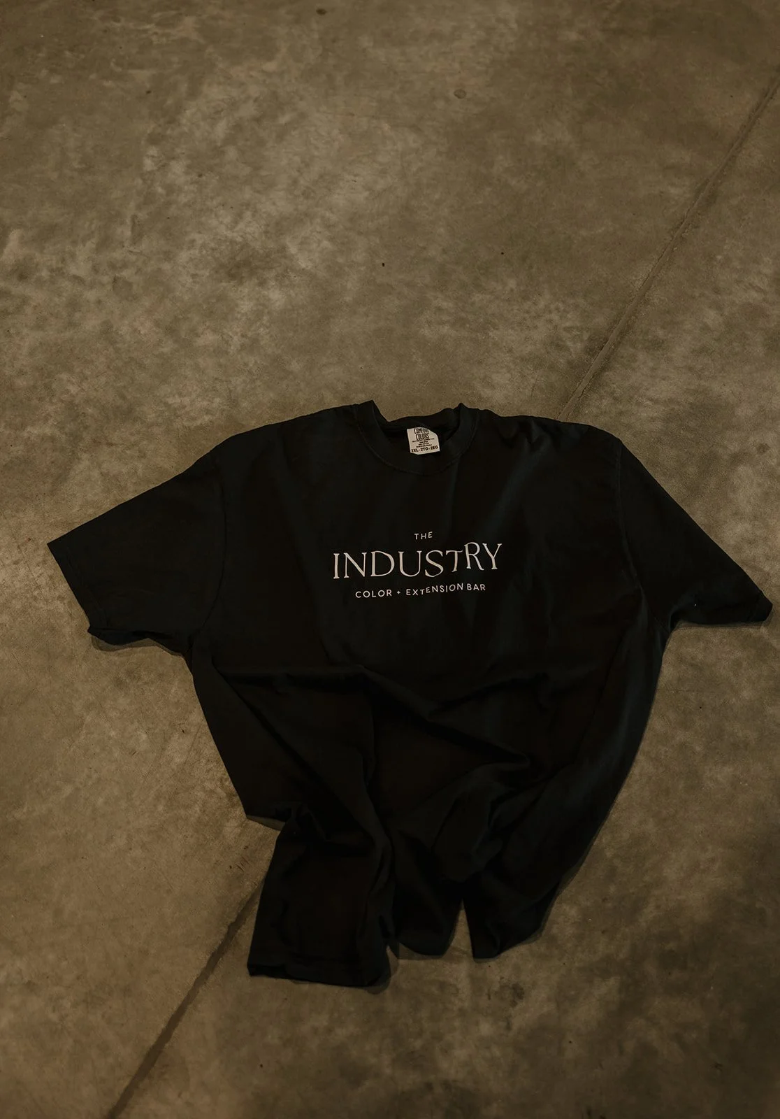 Black Tee