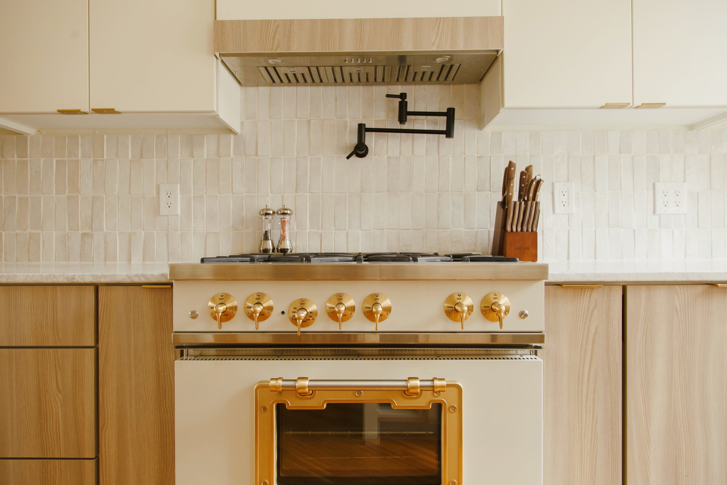 Athenaeum Row, Machiya Suite Kitchen Renovation