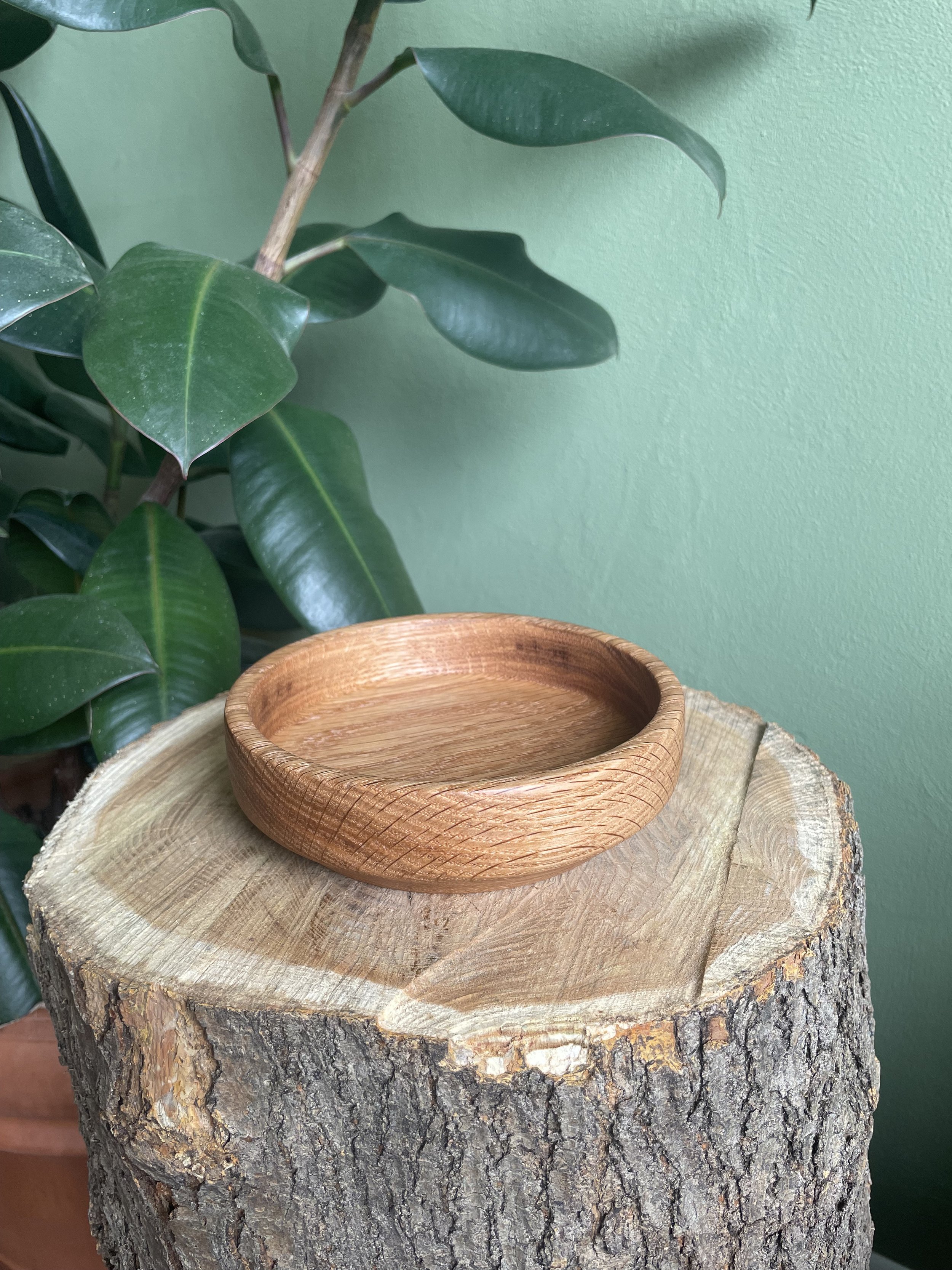 Small Red Oak Bowls