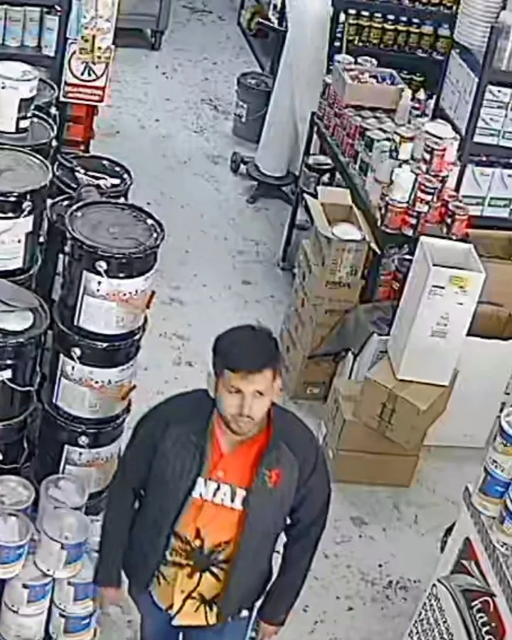 &iexcl;&iexcl;&iexcl;LO CONOCES!!!

Ten cuidado cuando visite tu negocio, le gusta lo ajeno. 🐀🐀🐀