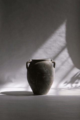 Amphora IV