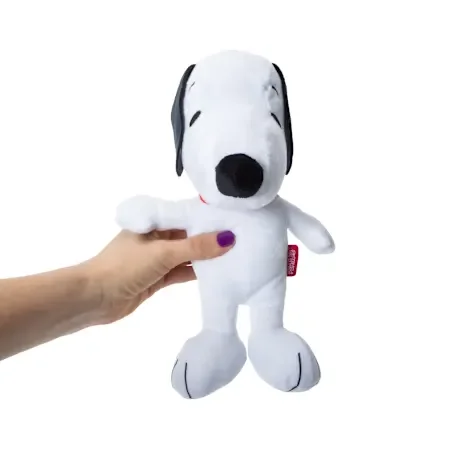 snoppy hand plush.webp