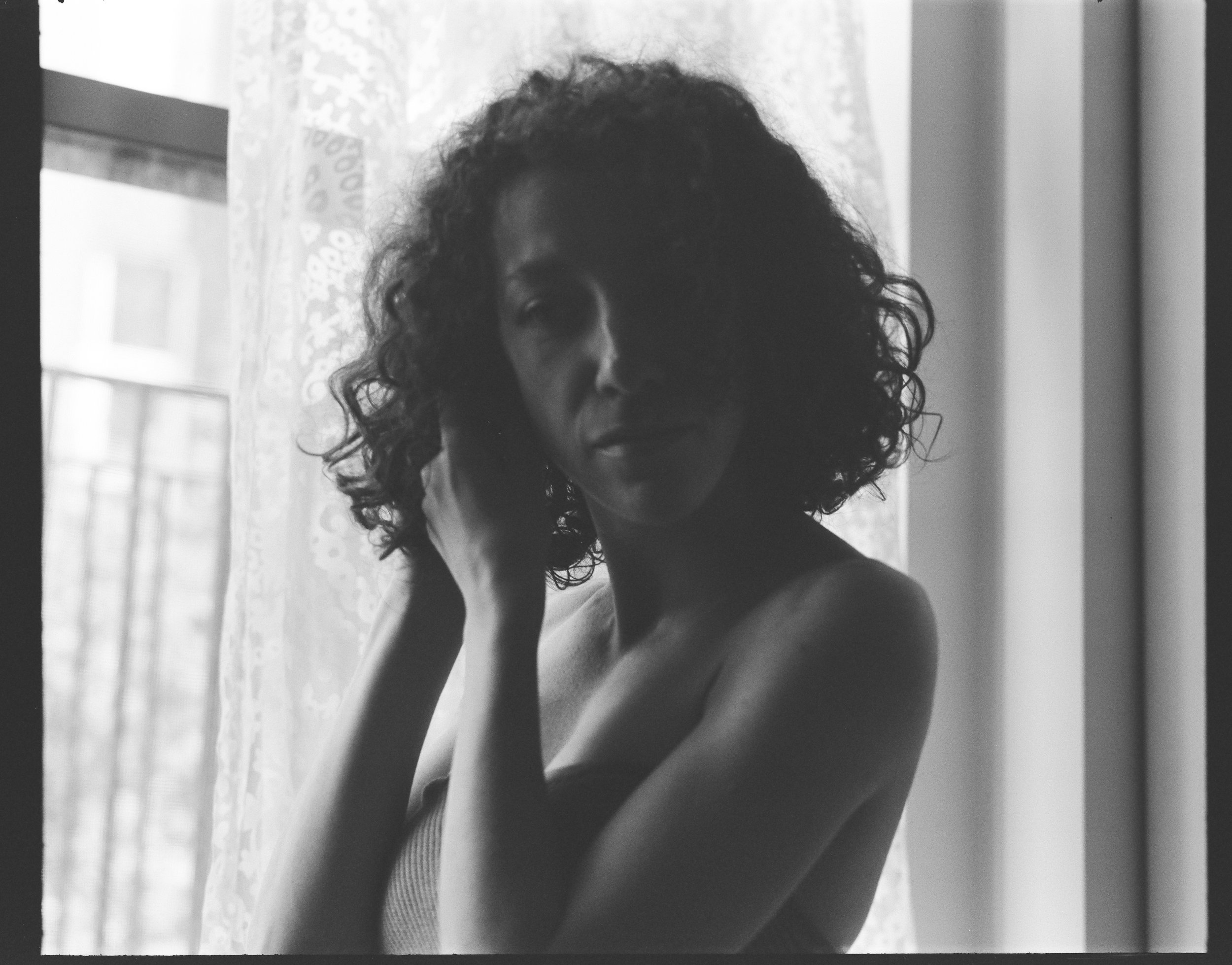 gabby silhuote.jpg