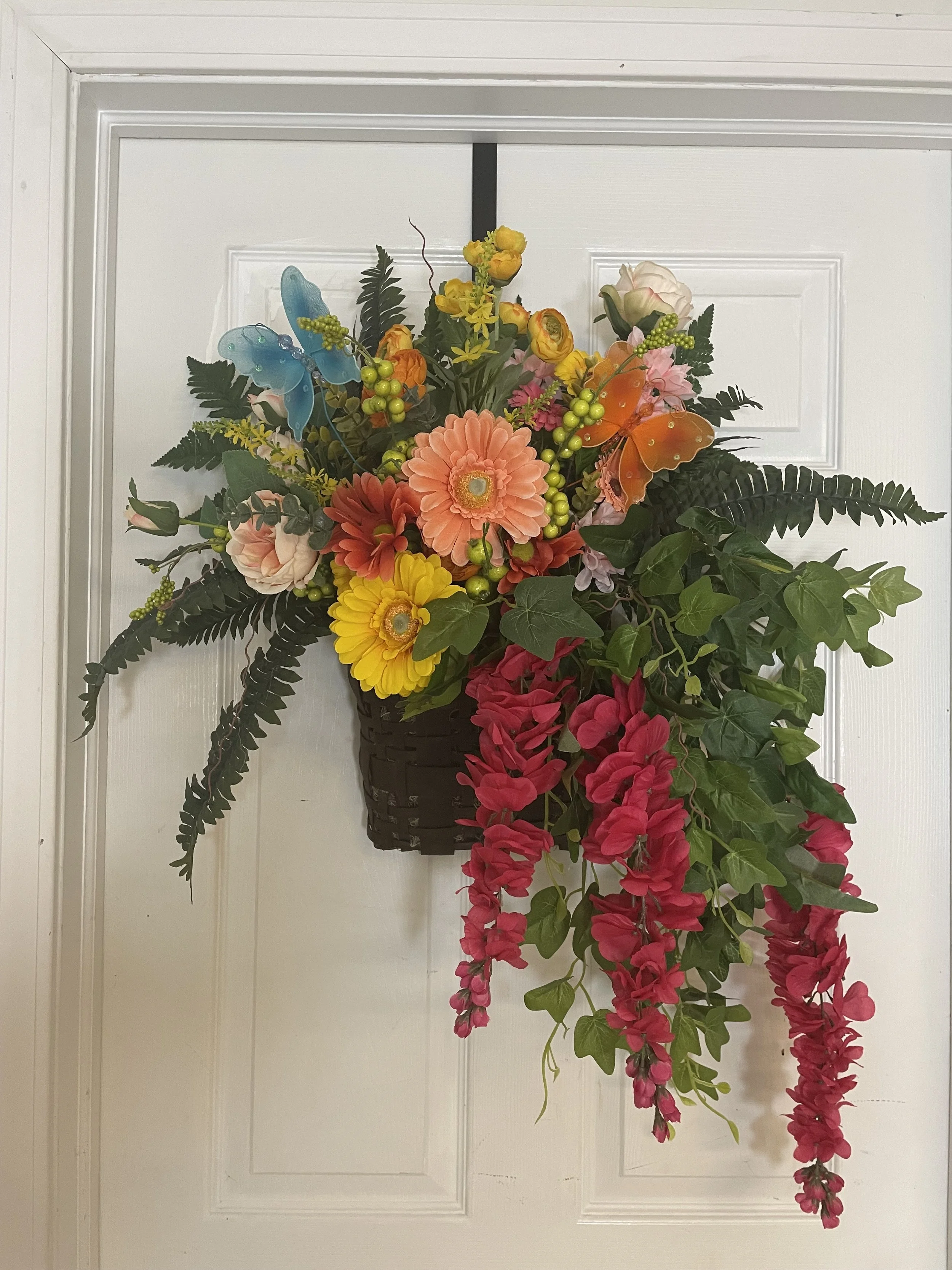 Gorgeous Mayflower hanging basket