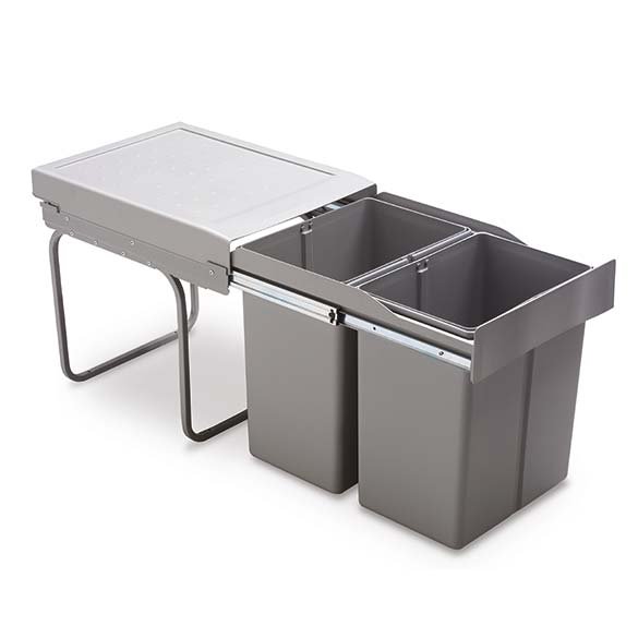 Art. 290: 400m height, two bins with 21 L capacity each.