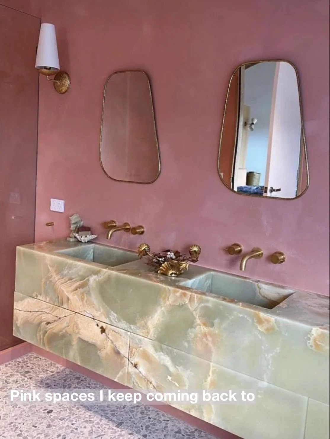 Pink spaces I keep coming back to ☁️

Pink is more than just a colour to me, it is an essential part of my colour identity. It instantly sparks my creativity, and brings a sense of joy, whether I incorporate it into the interiors I design or the outf