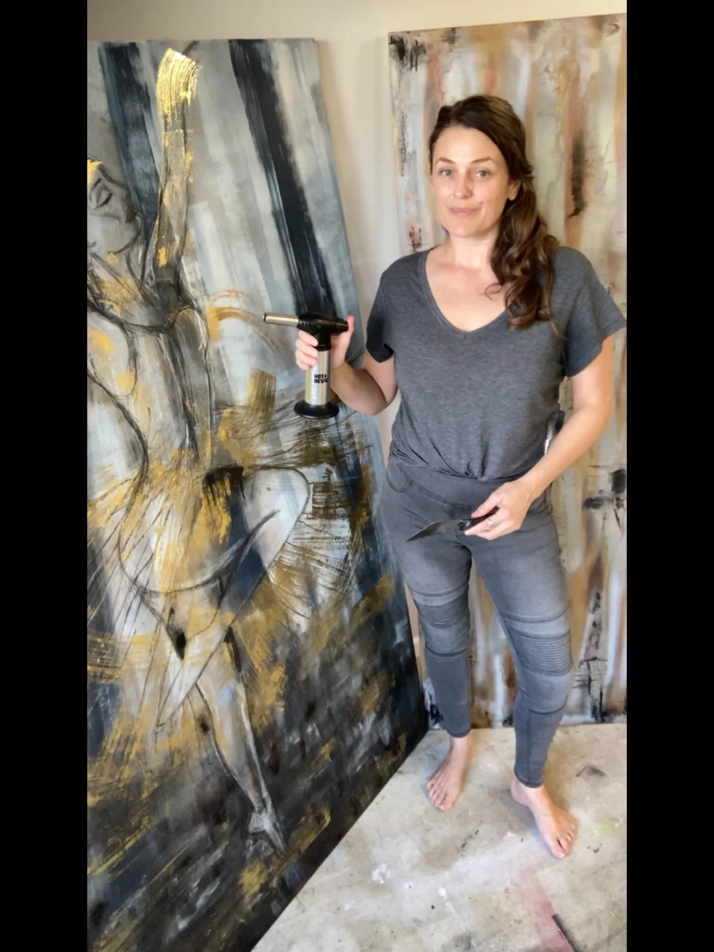 🩰✨🔥In my place! My happy space! A ballerina, wood, fire, spray paint, paint and gold leaf!! What more could a girl want?!🥰 #lovewhatyoudo 
.
.
#natural #wood #nature #simpletimes #artprocess #happyart #largeart #lovethis #artist #explore #play #ha