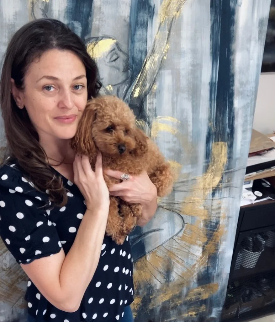 🥂Happiest New Year everyone from me &amp; Daisy!🌼Wishing everyone good health and happiness! xx💕🌸💫
.
.
#newyear #happynewyear #studiodog #cavoodle #puppylove #girlsbestfriend #artist #studiofeels #happy #myhappyplace #dogs #mydog #mydogisfamily