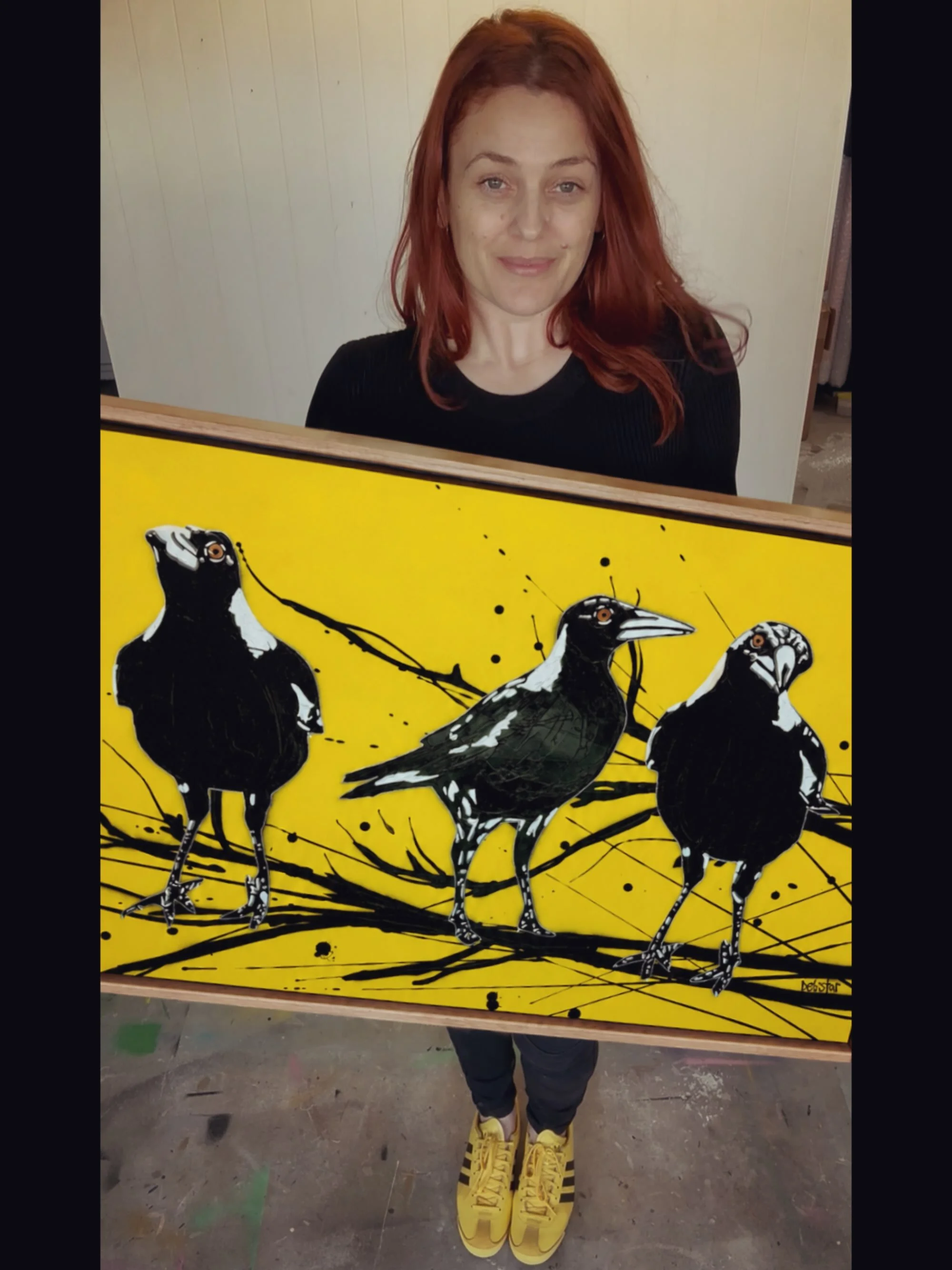 SOLD! 💛🐦&zwj;⬛
This sale feels extra special 🥰 Last night, a lovely collector reached out after seeing Yellow Magpie Street Birds at the @affordableartfairau Melbourne! and this morning she returned to the fair especially to make it hers! ❤️Knowin
