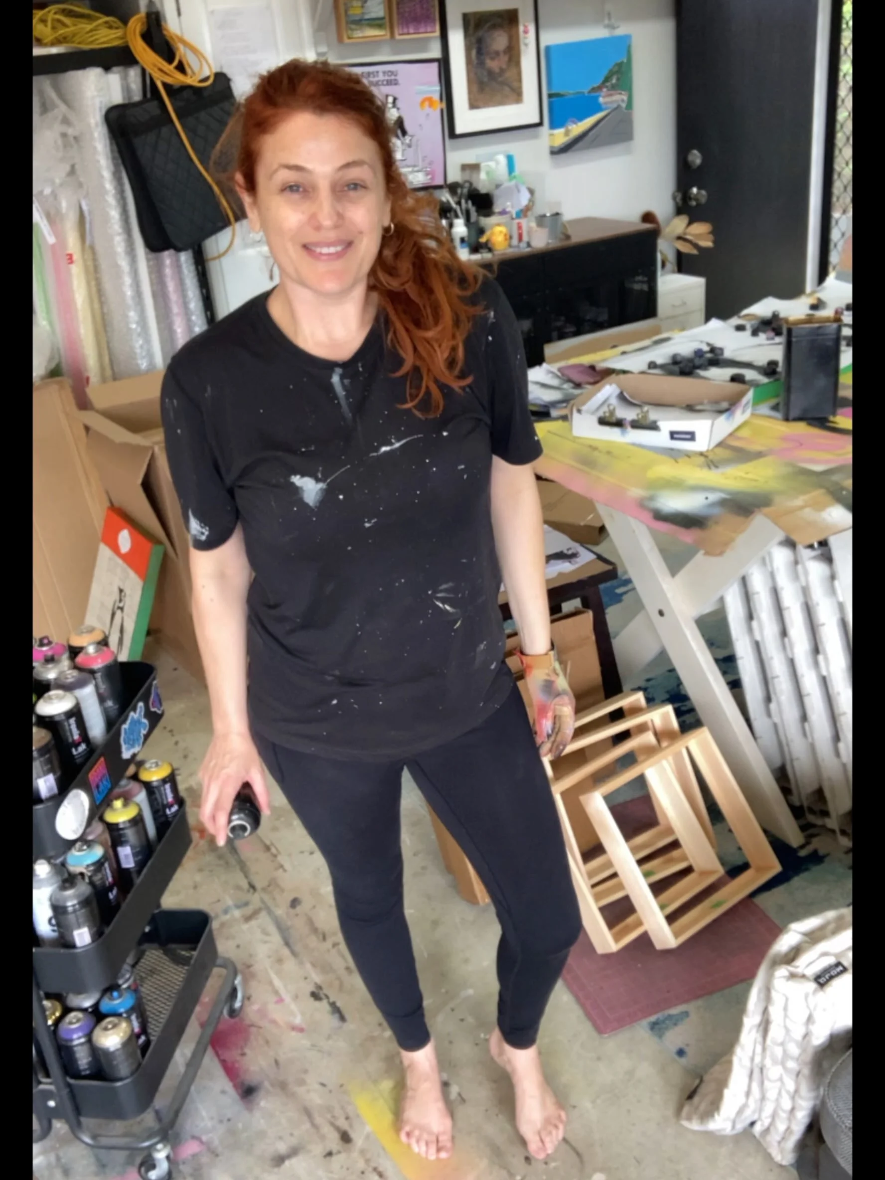 ☀️Happy Friday! About to get my spray on!&hellip; in my sexy work attire!!😂🎨
.
#studioviews #makemess #happyplace #hotmess #sprayart