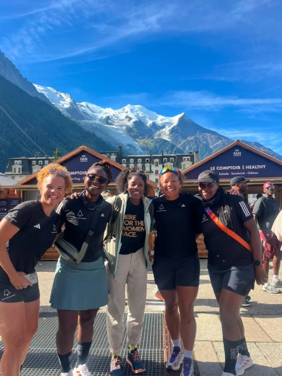 Blacktrailrunners at UTMB Chamonix