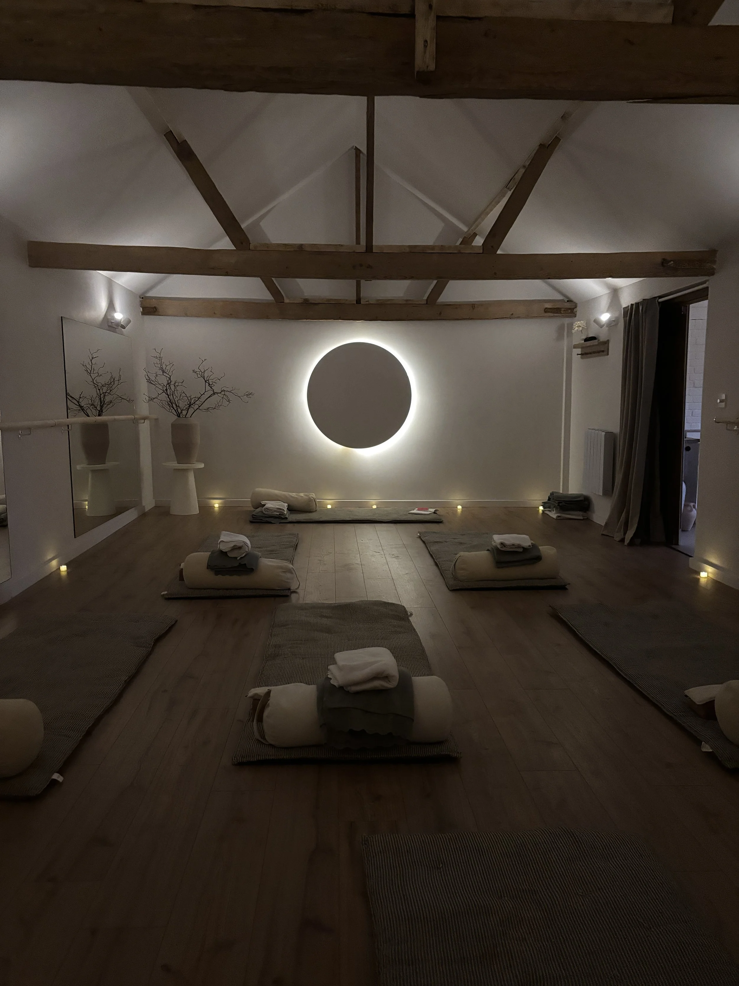 Hibernate - New Year Edition @ The Well, Stock