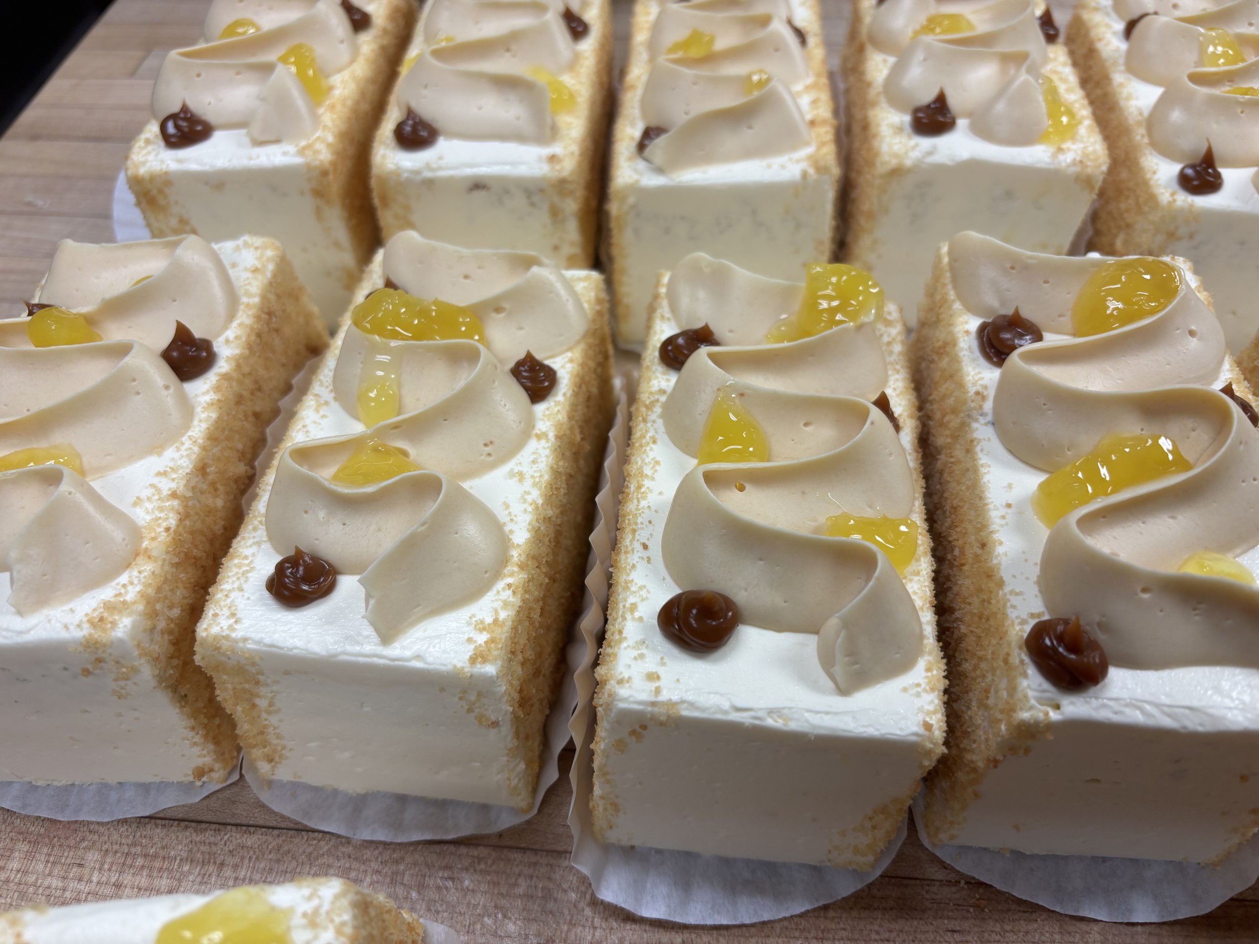 Mini Cake Bars