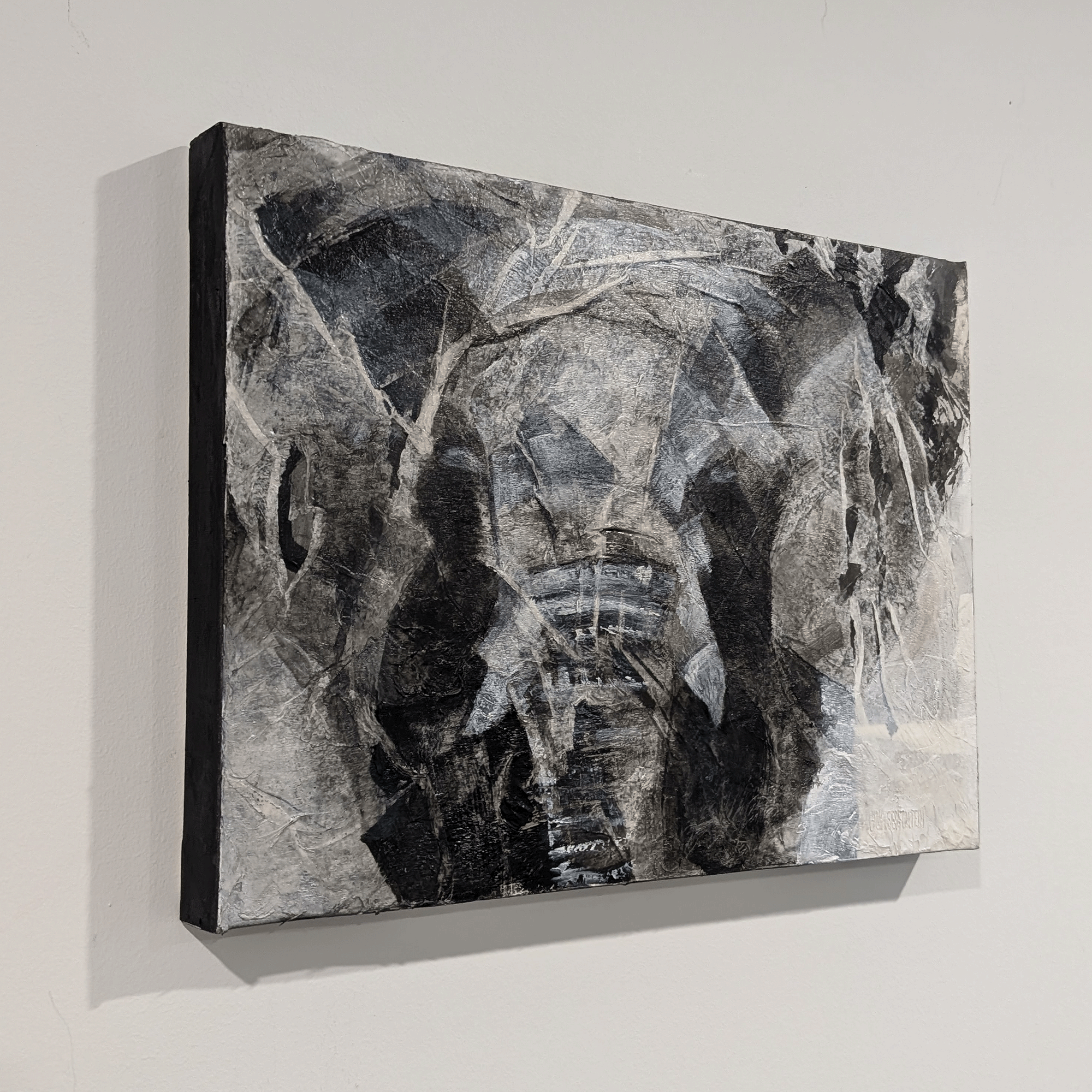 006-Abstract-Elephant-side.png