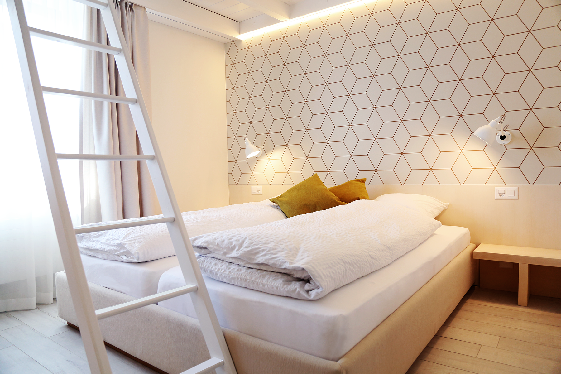 Hotel Flaschen Room N°8 1.1. Rossana Mingrone_.png