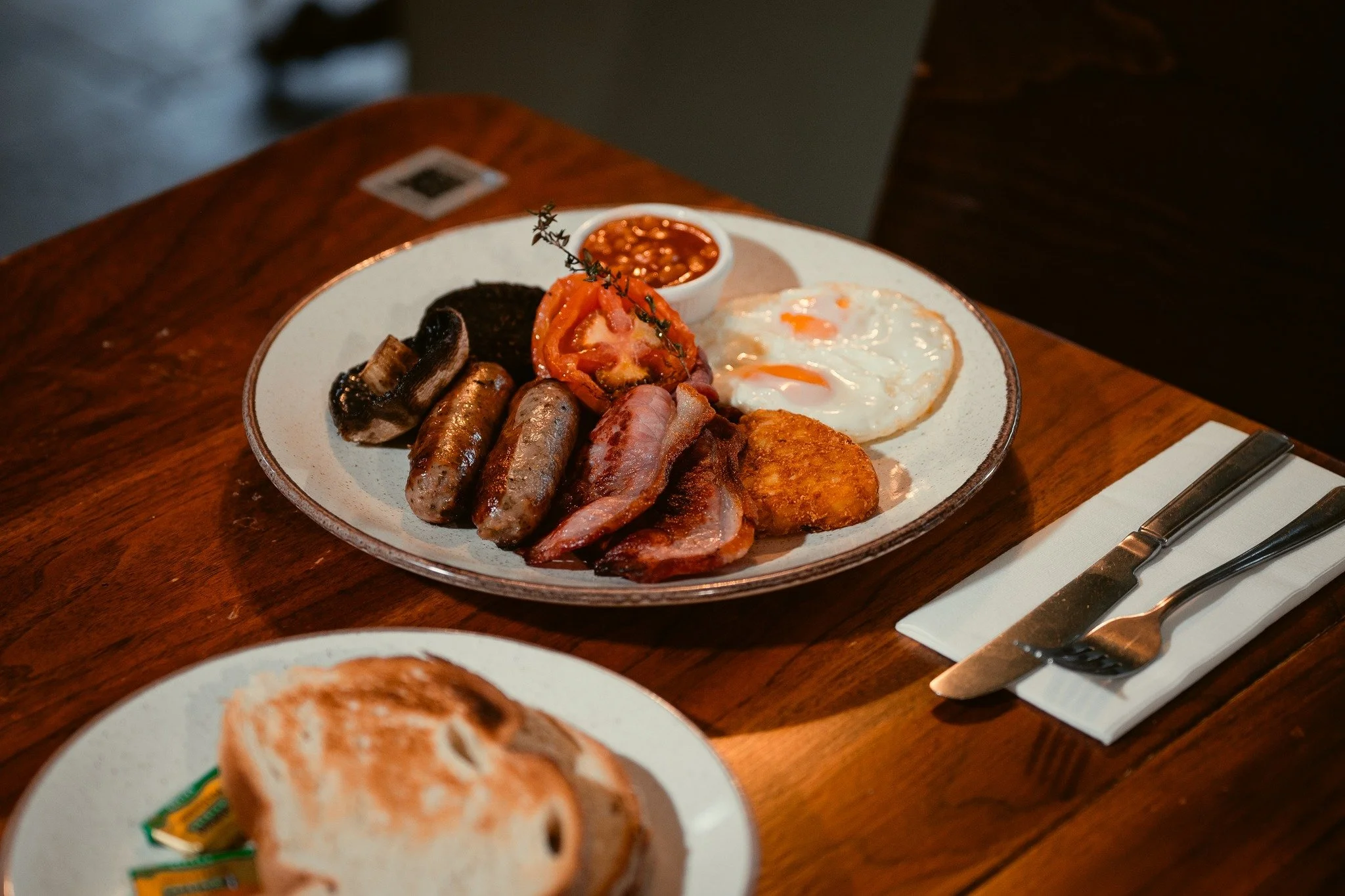 🥓🍳 The ultimate morning indulgence!
Experience our best-selling Full English Breakfast with The Full Breakfast Experience for &pound;14.95. Pick a hot breakfast dish and help yourself to our Country Table continental selection.

Breakfast is served