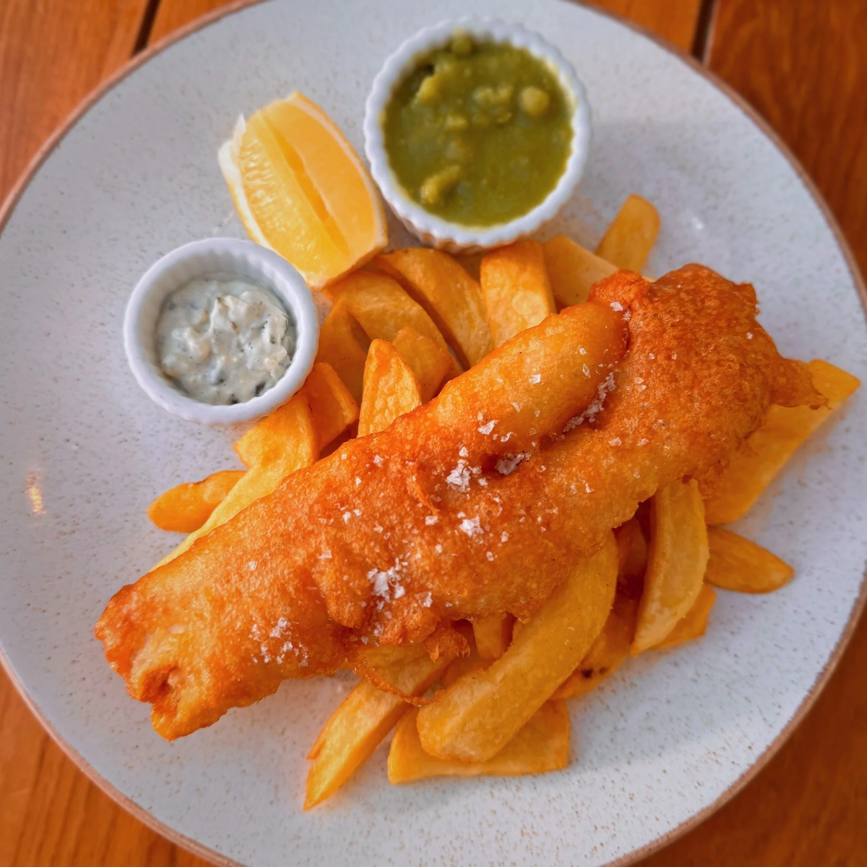 Launching today: our brand-new Seniors Menu 🍽️

A specially curated selection of lighter dishes, crafted with locally sourced ingredients for our senior guests.

Enjoy starters like Seasonal Vegetable Soup, Game Terrine, or Smoked Salmon Roulade. Ch