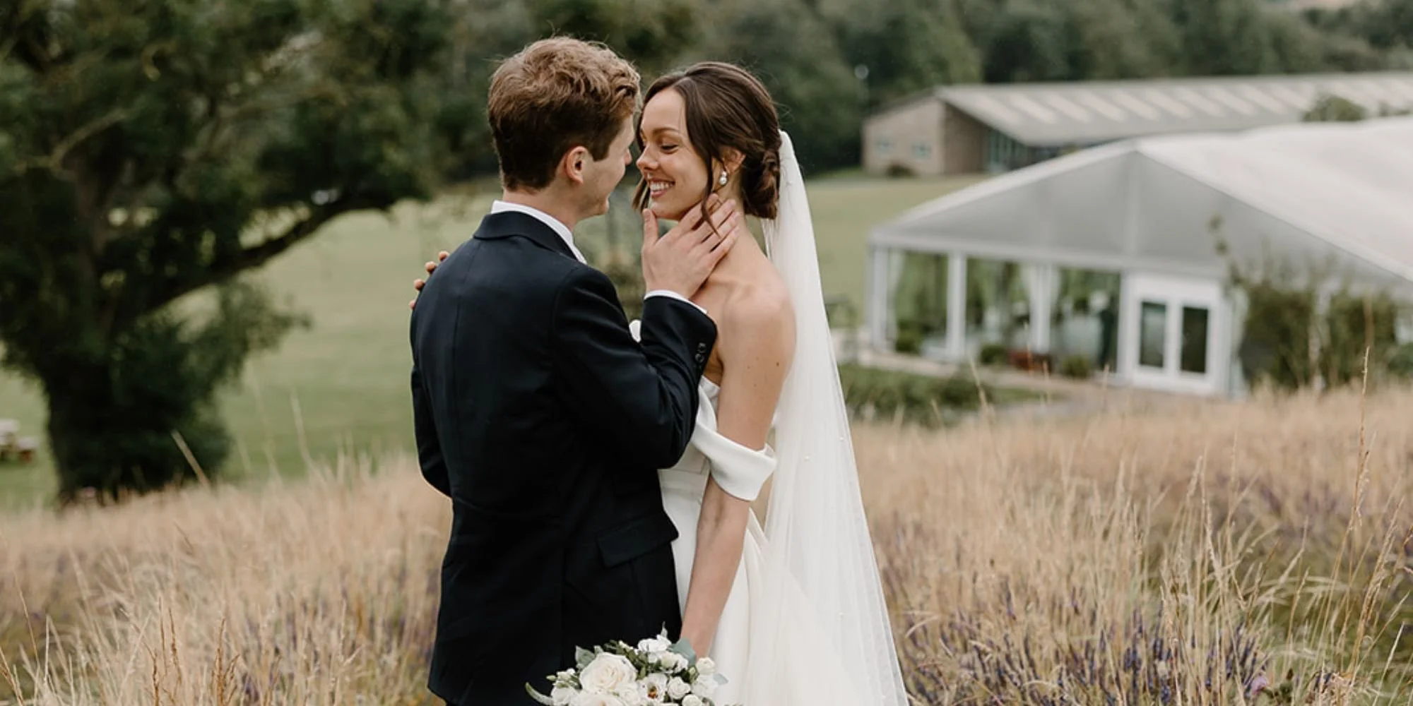 Red Row Estate Weddings.jpg