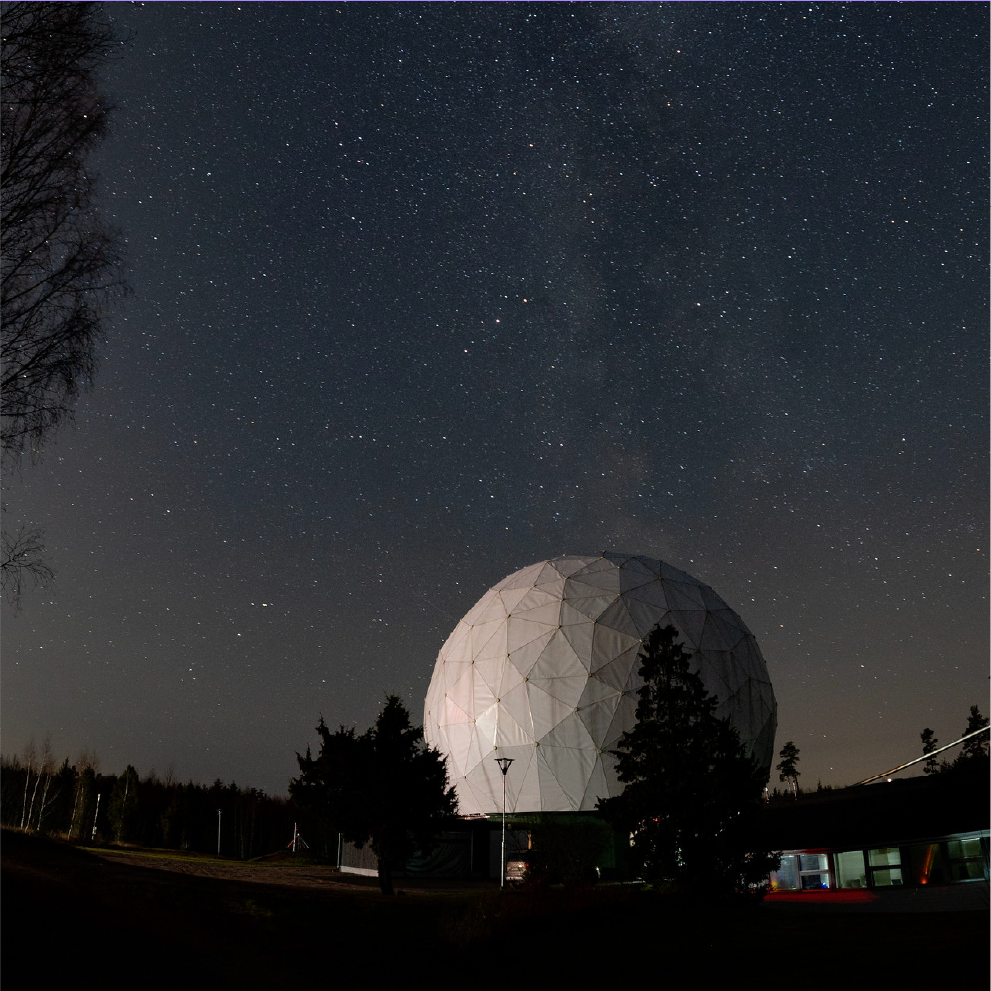 telescope pic sqare copy 2.png
