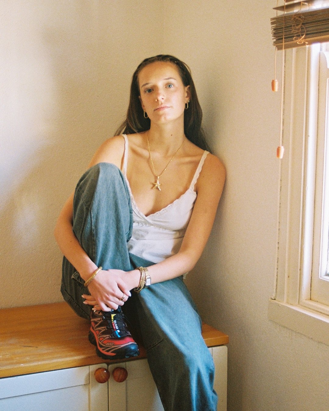 Listening to @asiaasmusic songs, it&rsquo;s hard to pick out one thing (lol) that makes them so captivating. But her lyrics are so deep, personal, yet accessible and relatable. Every song explores the two sides to every story, and that&rsquo;s been a