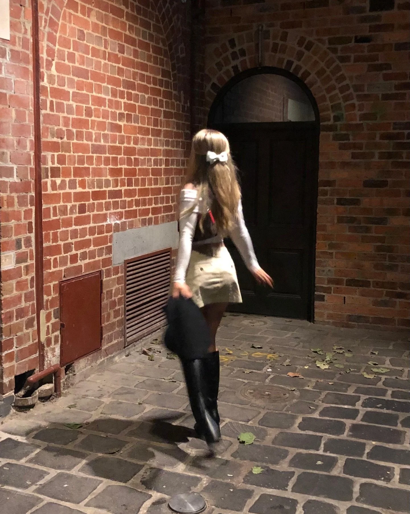 May, you&rsquo;ve been a lot, a lot of fun. There was a lot of behind the scenes building like signing off @gracelloyd_ first galaxy single, Co-produced by @hillocofficial (over a martini ofc). #tobealady is out in 10days! 

@lovy._._ remixed version