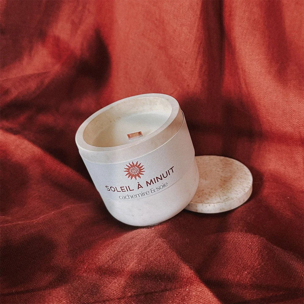 Bougie Soleil à Minuit