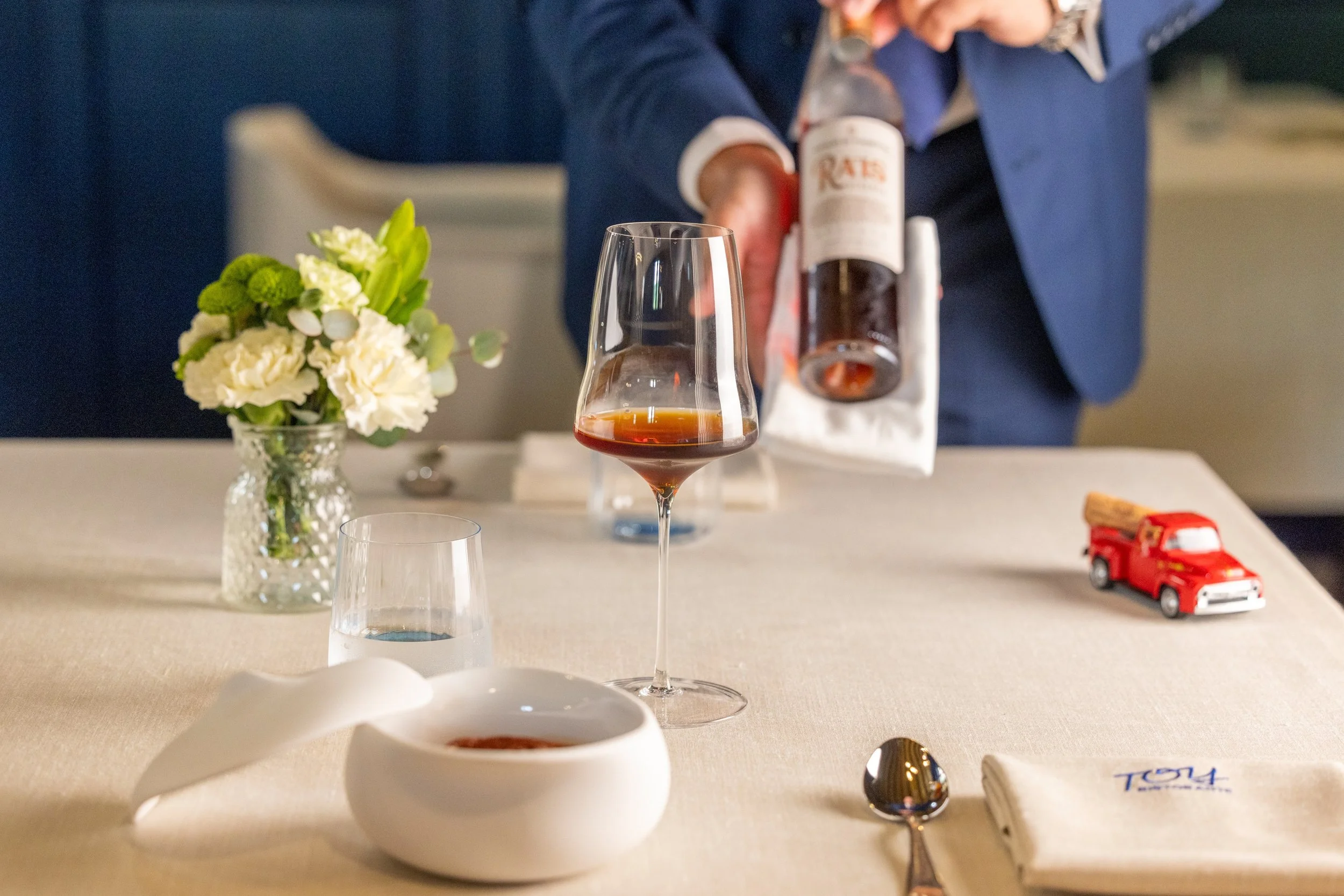 TOY Ristorante NOMADA HOUSE