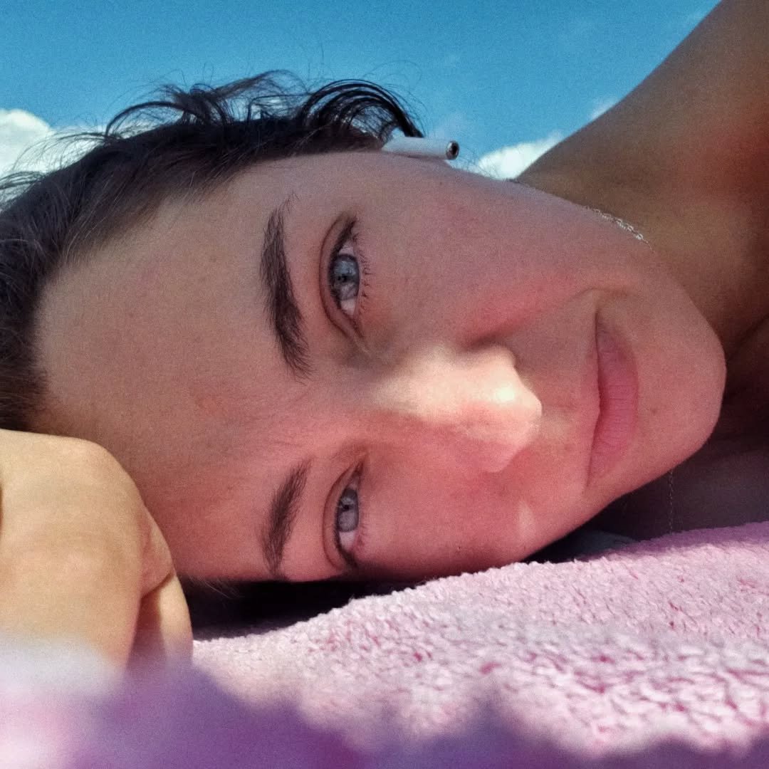 I just want to feel the wind blow