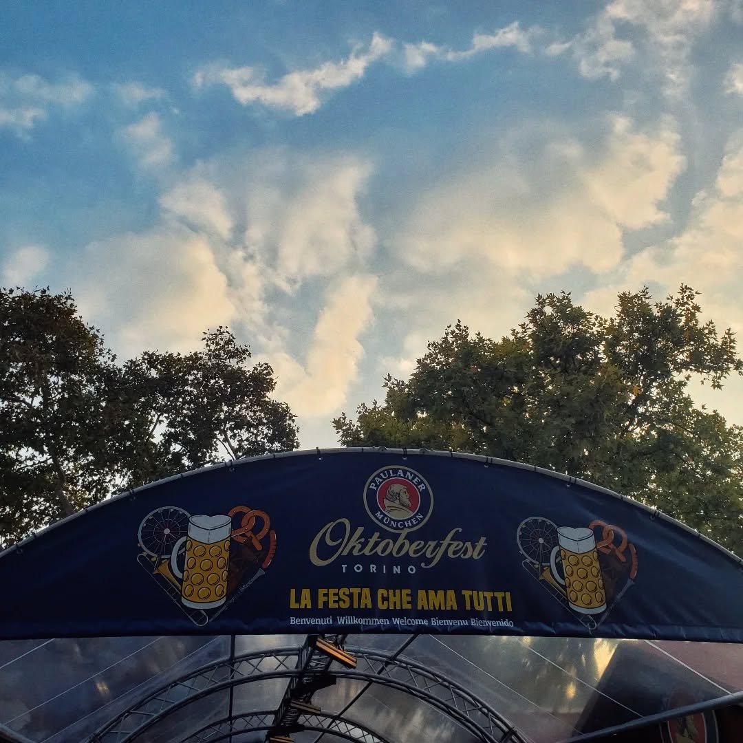 Waited two hours for a pretzel. Never got the pretzel. But there was beer...