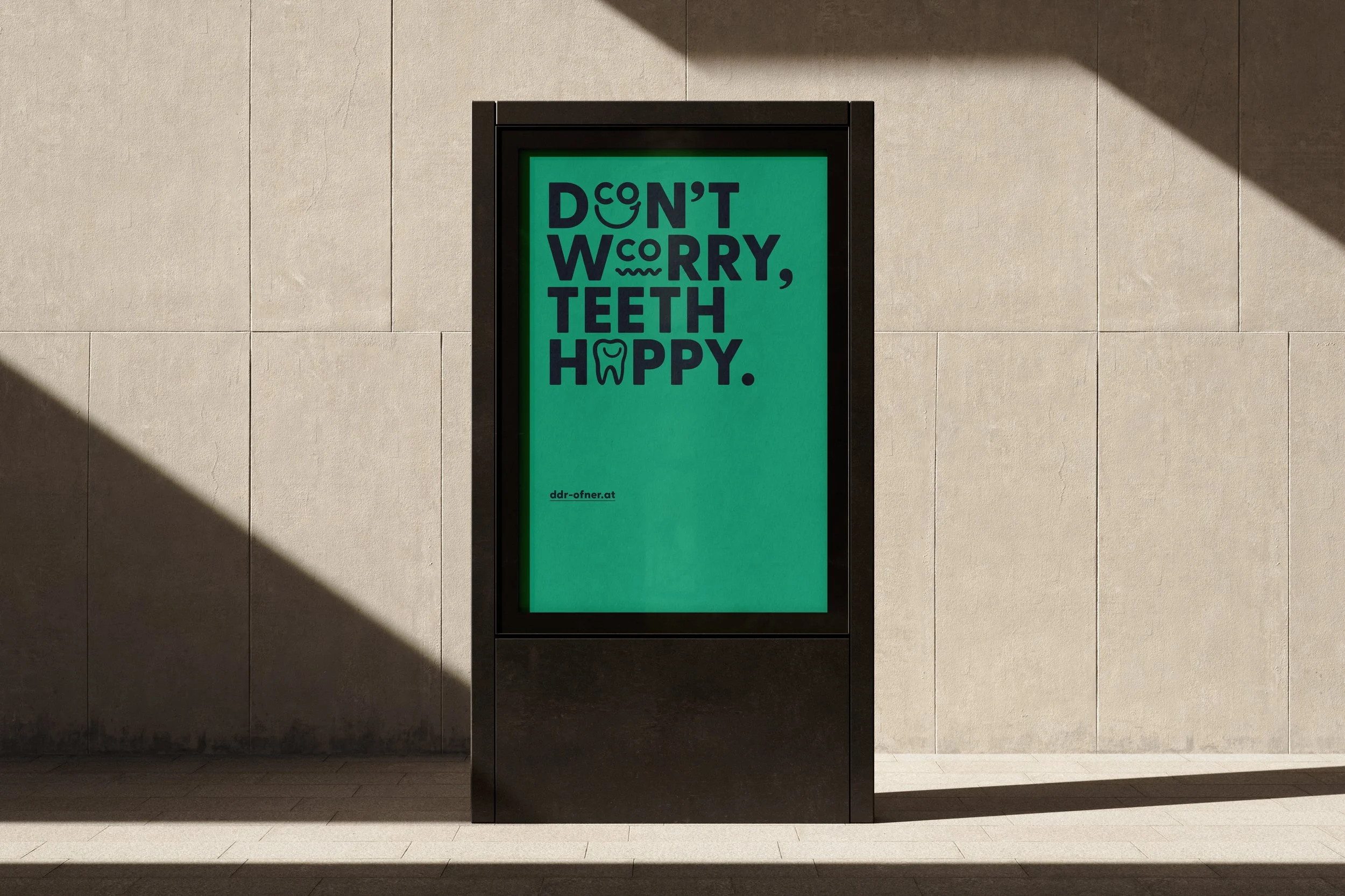 Corporate Design: Out-of-Home / DDR. CHRISTOPH OFNER