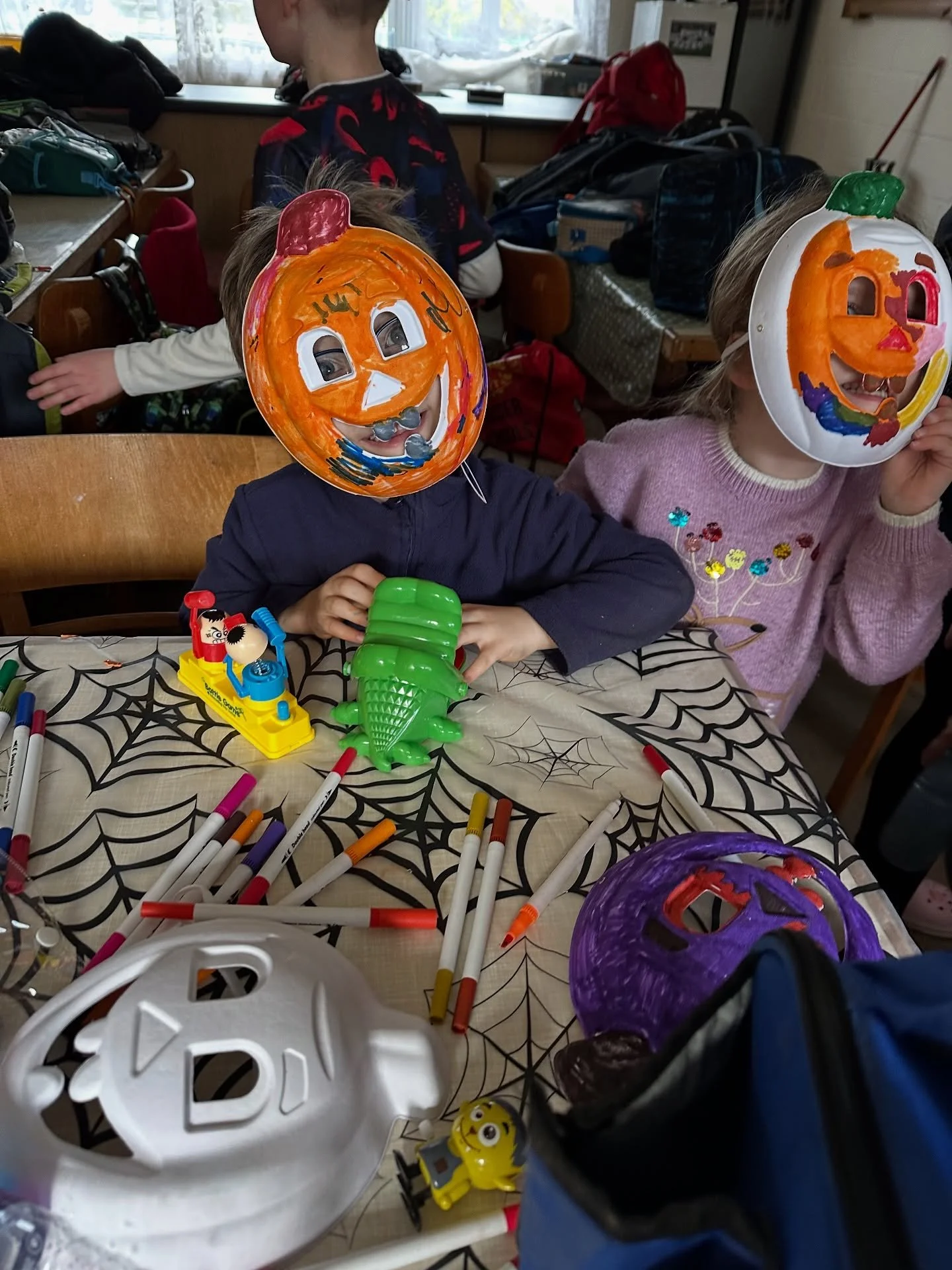 Miserable day for some but not for us!!

The rain kept us inside for the majority of the day but that didn&rsquo;t stop us from being creative. 

We made pumpkin masks, played mini football, bracelet making, diamond art key rings, played with toys an