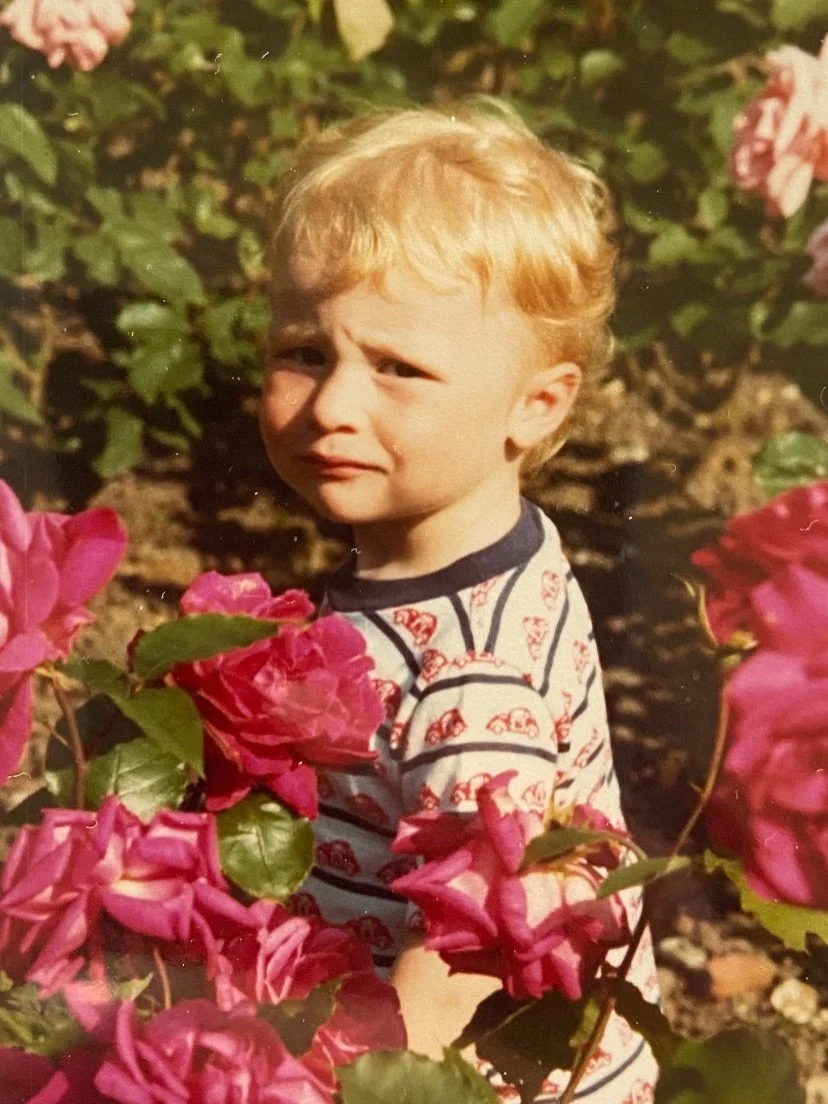 Meeeeet your Friday nights players 🎭 March 13 edition! 

Can you tell who&rsquo;s who? 1,2,3,4, leave your guesses in the comments! 👀

And don&rsquo;t forget to come on down to Studio 32 this Friday night for some much needed laughter and good vibe