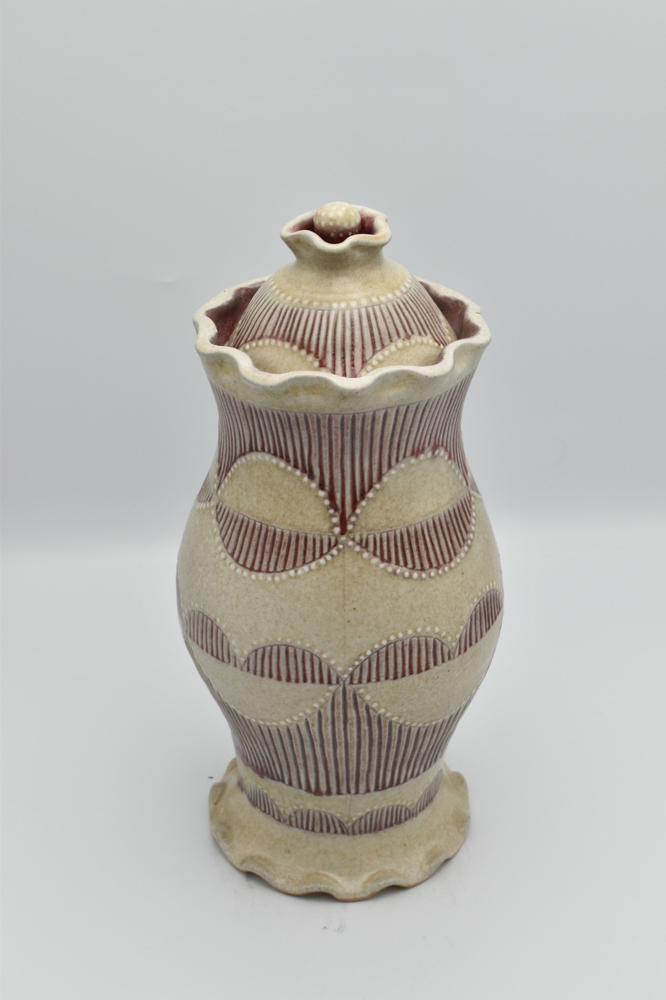 red flutter urn.jpg