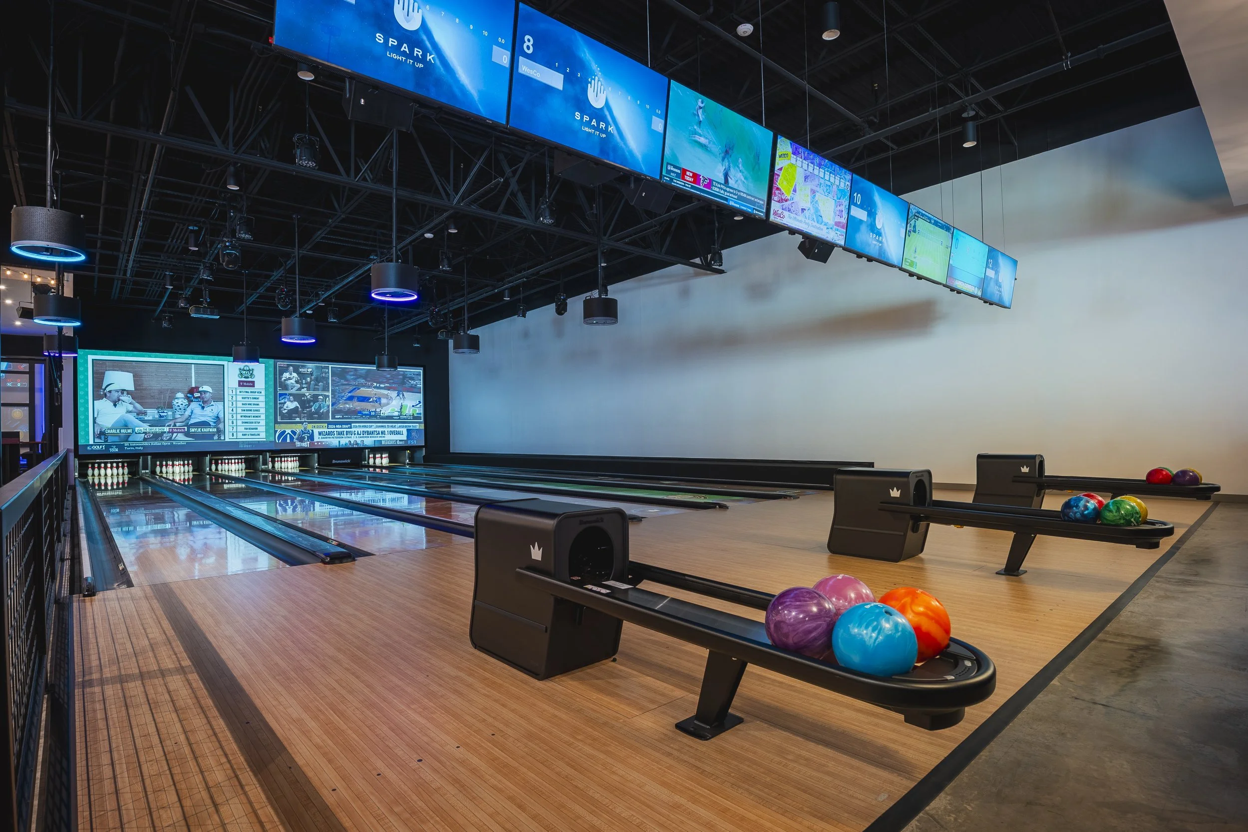 Wesco_ArchitectureShoot_Bowling_1.jpg