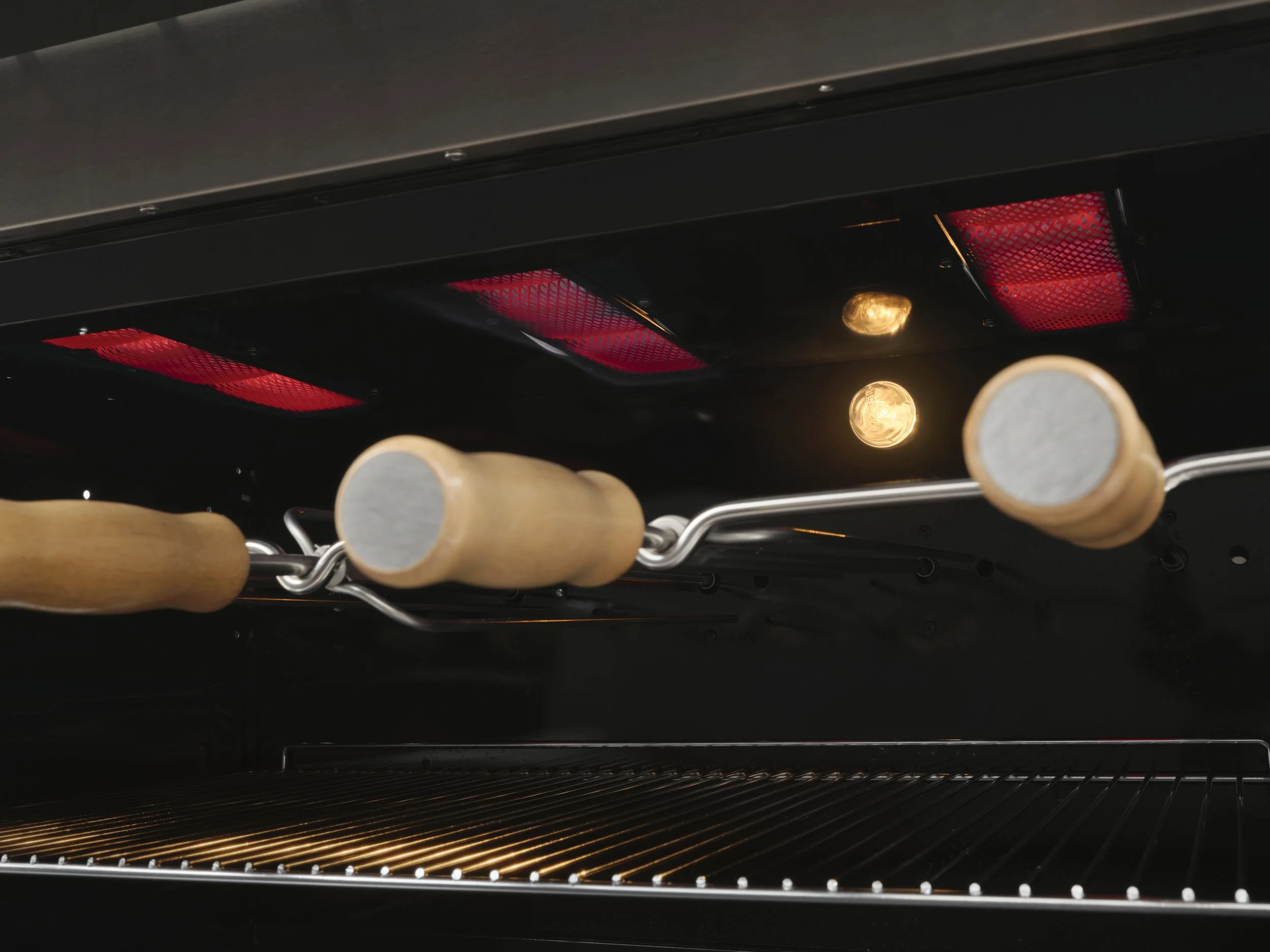 CHURRASQUEIRA EMBUTIR 5E - QUEMADORES.jpg