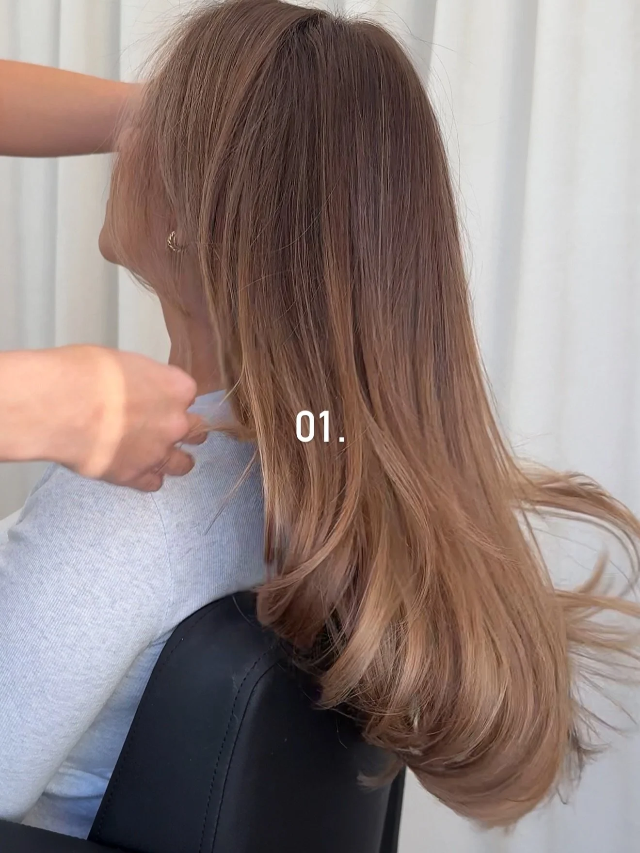 Can&rsquo;t decide which one deserves to be my wallpaper.
Help me choose 🤍📥