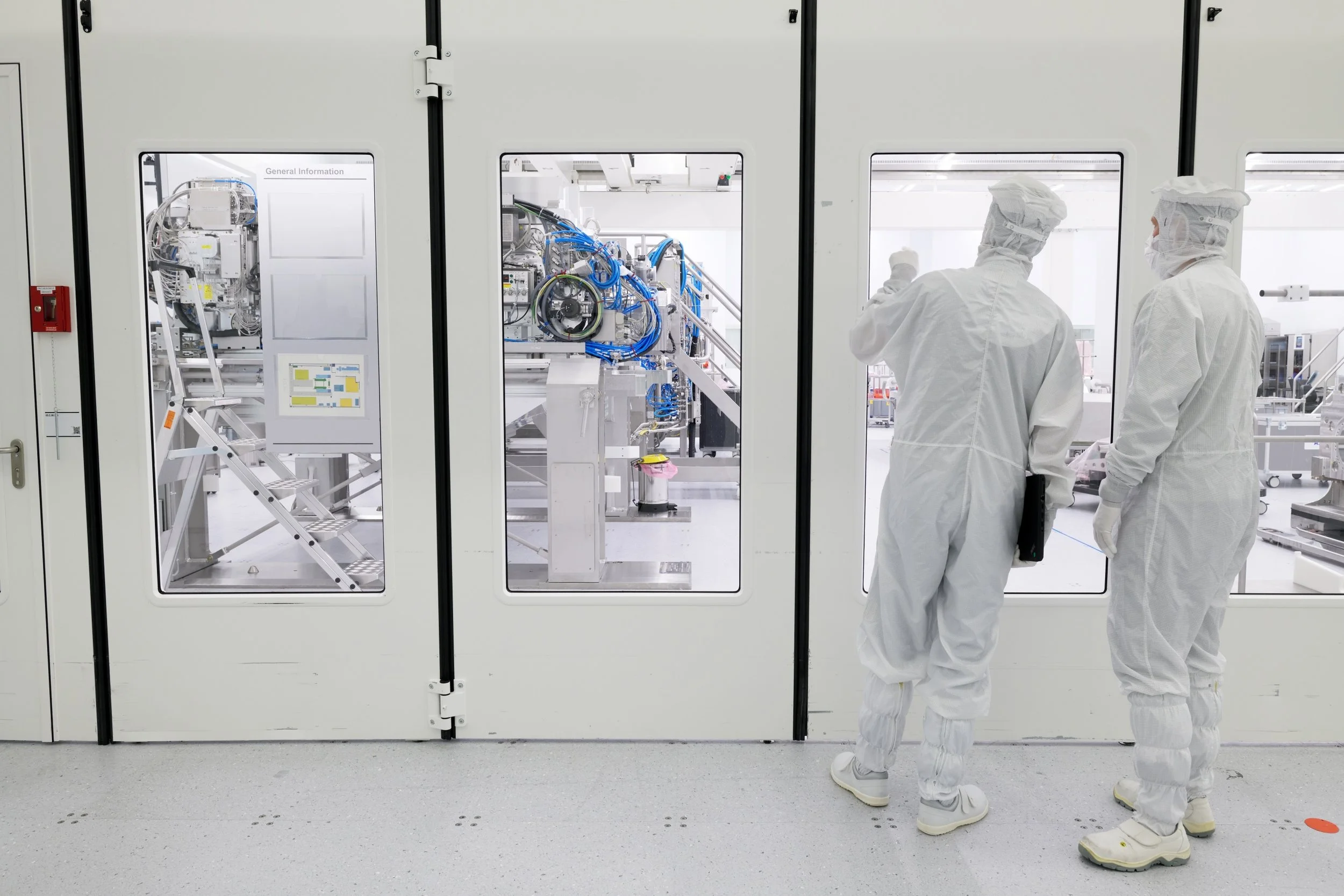 Liquid Carbon fullerene-based hardmasks for industrial scale semiconductor manufacturing