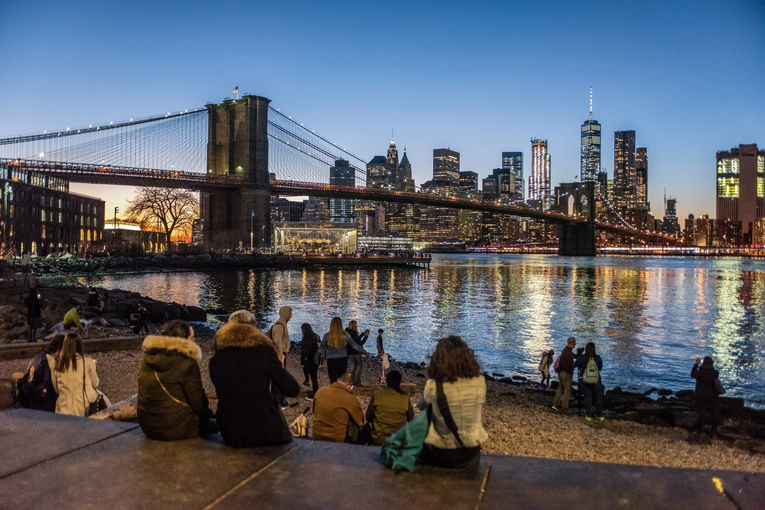 Twilight Brooklyn Bridge & DUMBO Neighborhood Tour