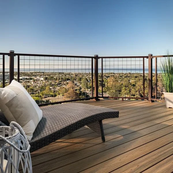 trn-ventura-005-hg-sig-mesh-railing-bz-lounge-chair-looking-out-1_Media-Carousel.jpg