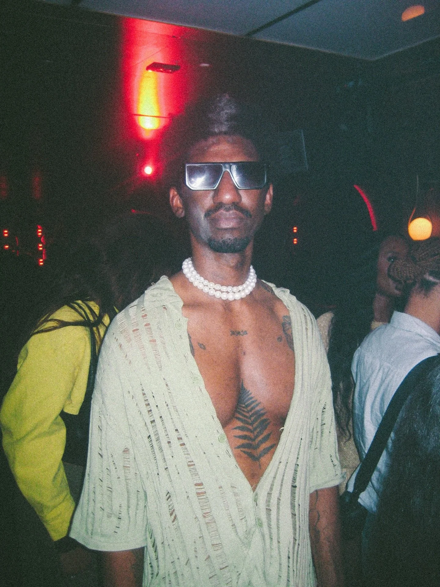 Just a black man living his best life in Mexico.

📸: @dnph