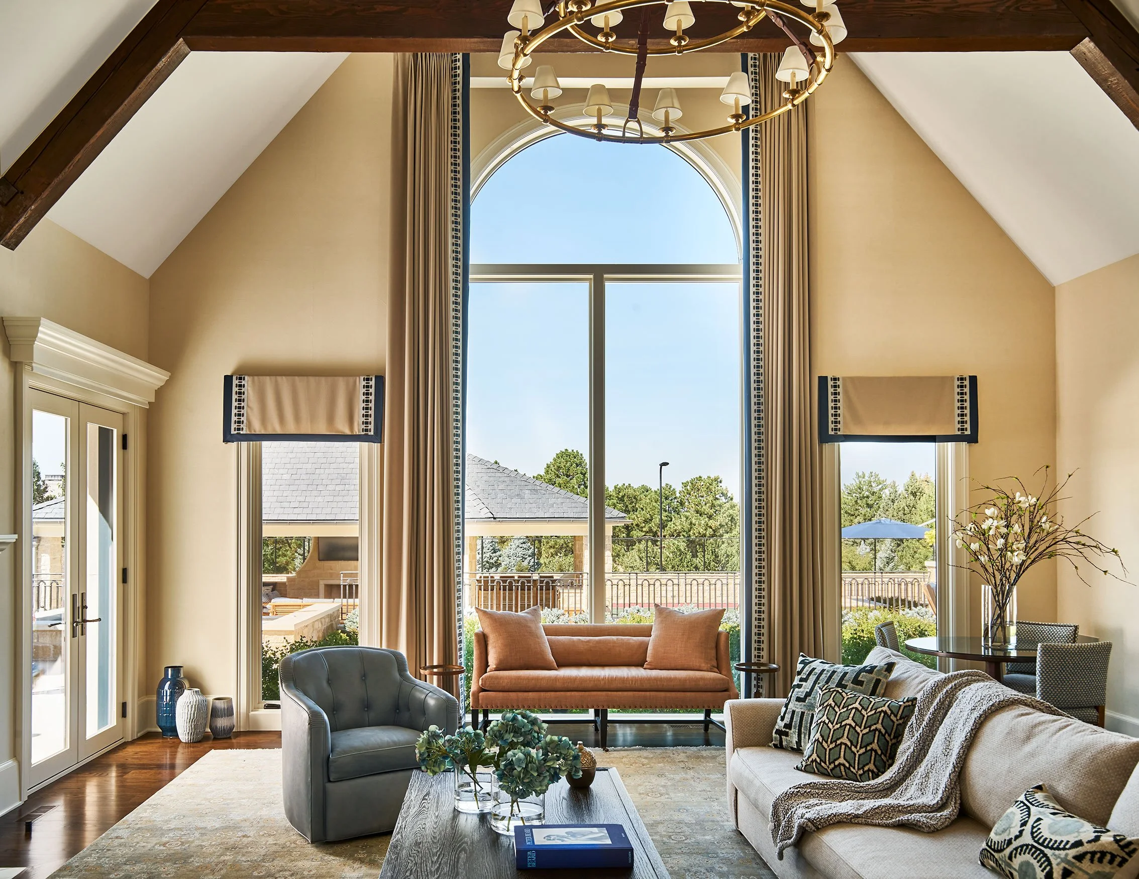 Denice Dr Brody 01-13-23-Living-to-Pool-Web.jpg